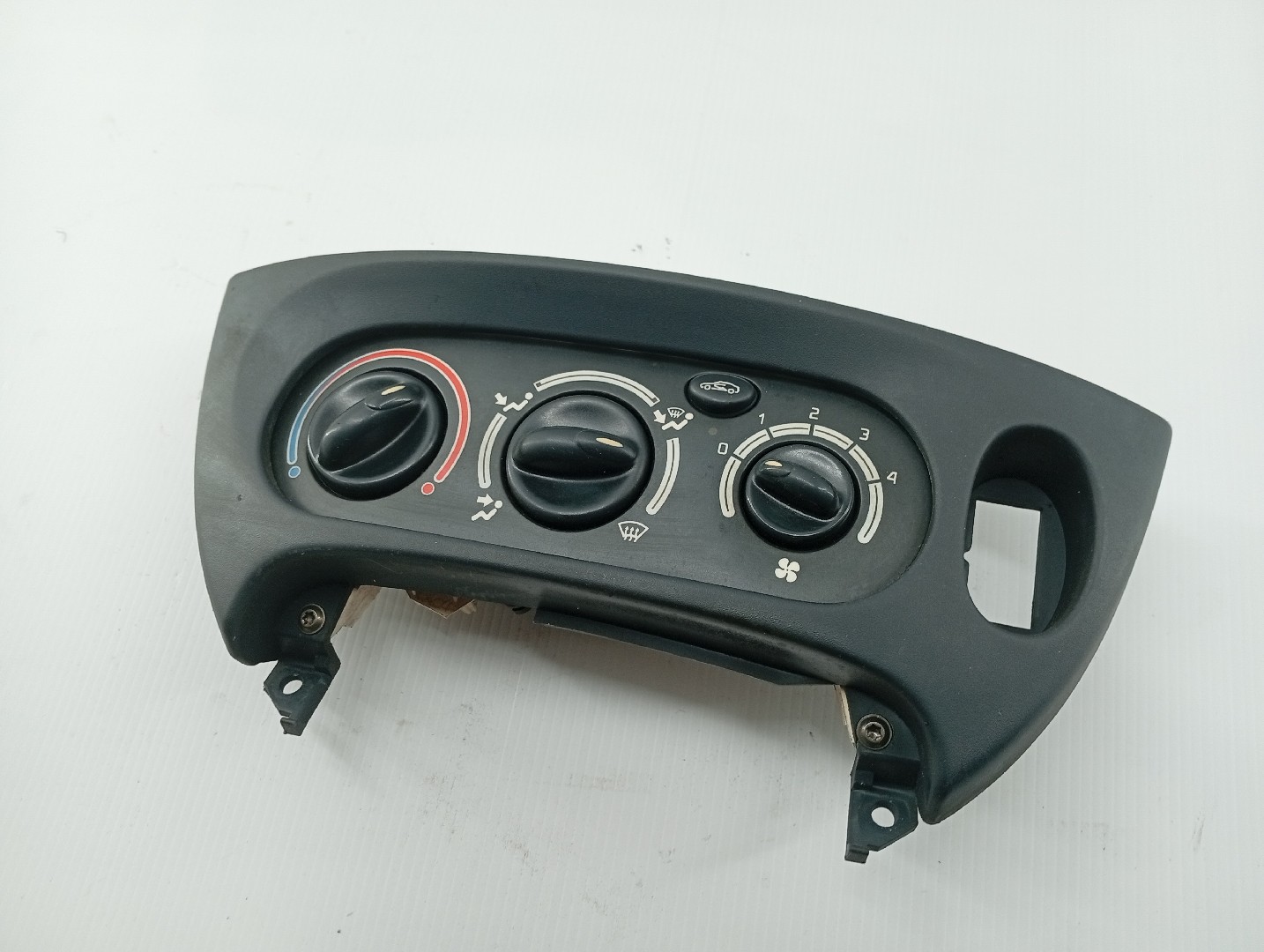 Comando Climatizaçao / Sofagem RENAULT MEGANE I (BA0/1_) | 95 - 04 Imagem-5