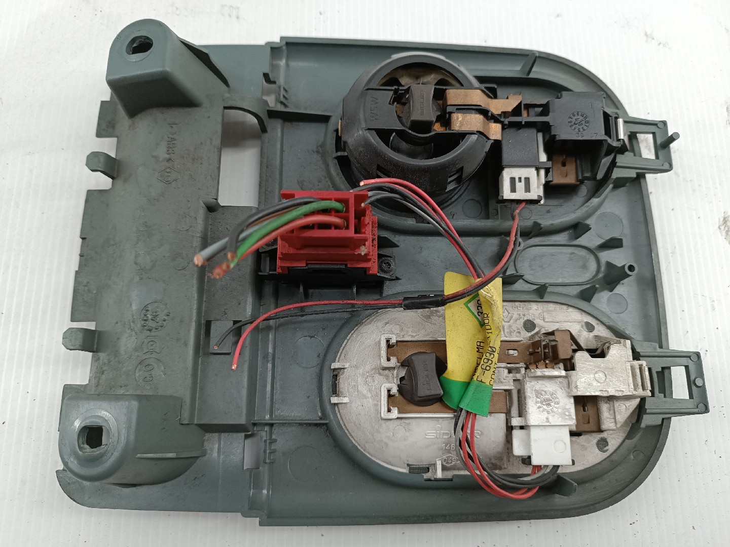 Plafonier RENAULT MEGANE I (BA0/1_) | 95 - 04 Imagem-1