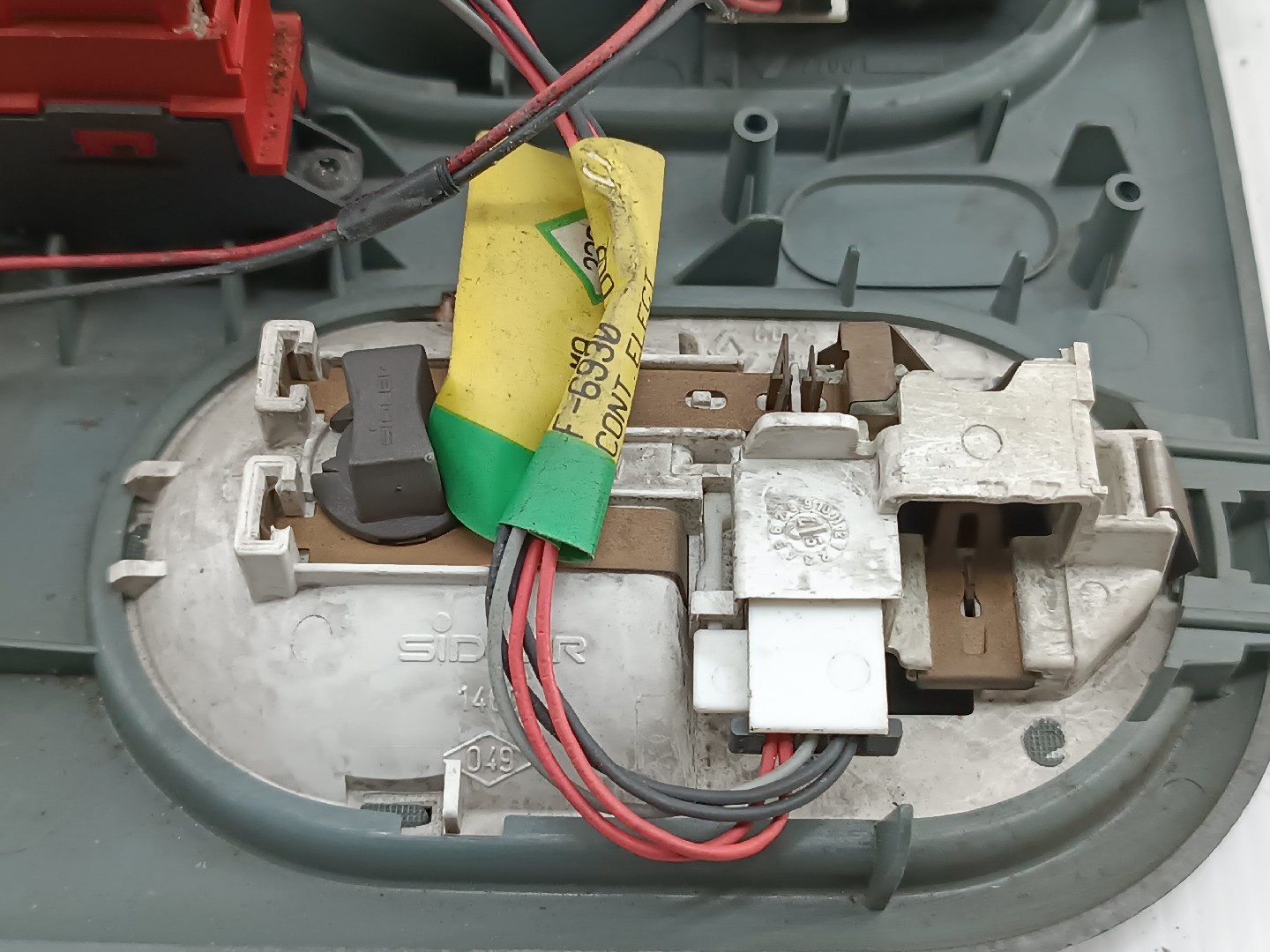 Plafonier RENAULT MEGANE I (BA0/1_) | 95 - 04 Imagem-3