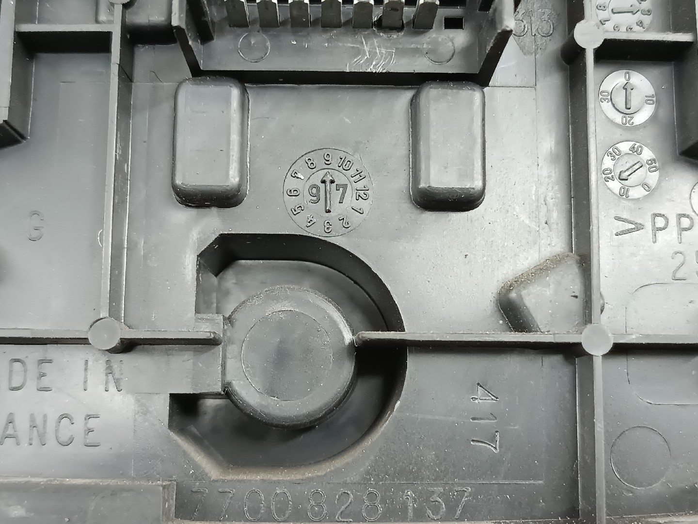 Farolim Stop Esquerdo RENAULT MEGANE I (BA0/1_) | 95 - 04 Imagem-1