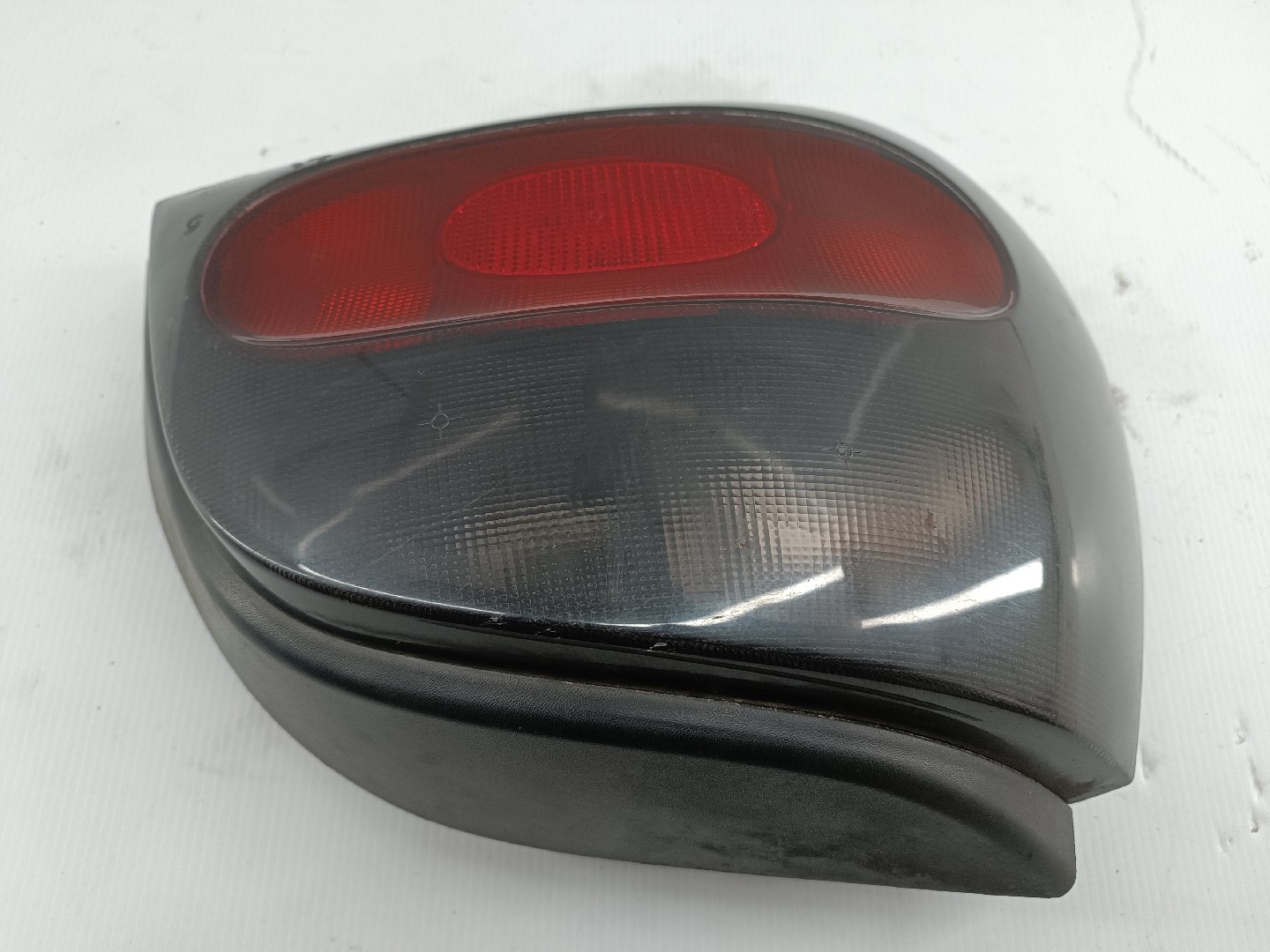 Farolim Stop Esquerdo RENAULT MEGANE I (BA0/1_) | 95 - 04 Imagem-3