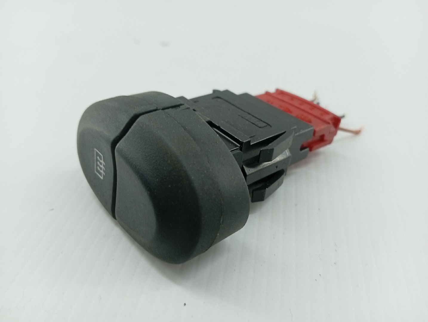 Botão desembaciador de vidro traseiro RENAULT MEGANE I (BA0/1_) | 95 - 04 Imagem-3