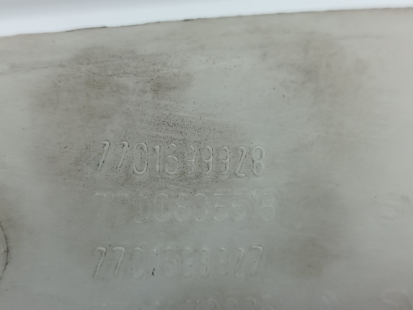 Reservatório de água do limpa para-brisas RENAULT MEGANE I (BA0/1_) | 95 - 04 Imagem-2