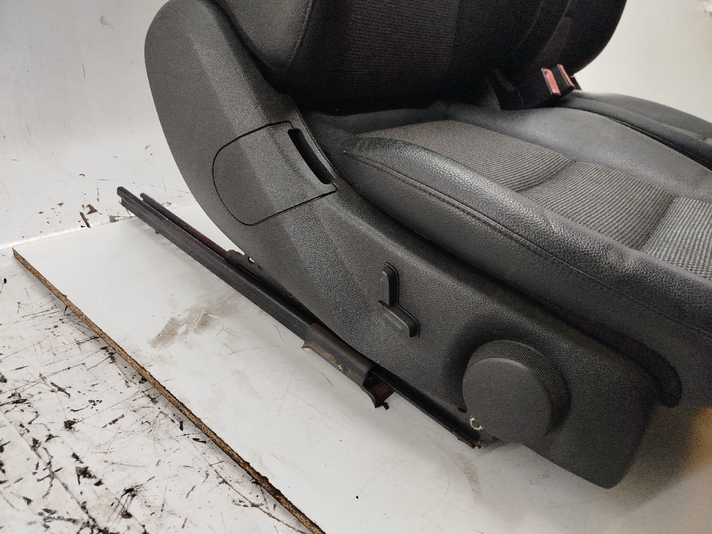 Conjunto de bancos com airbags MERCEDES-BENZ C-CLASS T-Model (S204) | 07 - 14 Imagem-3