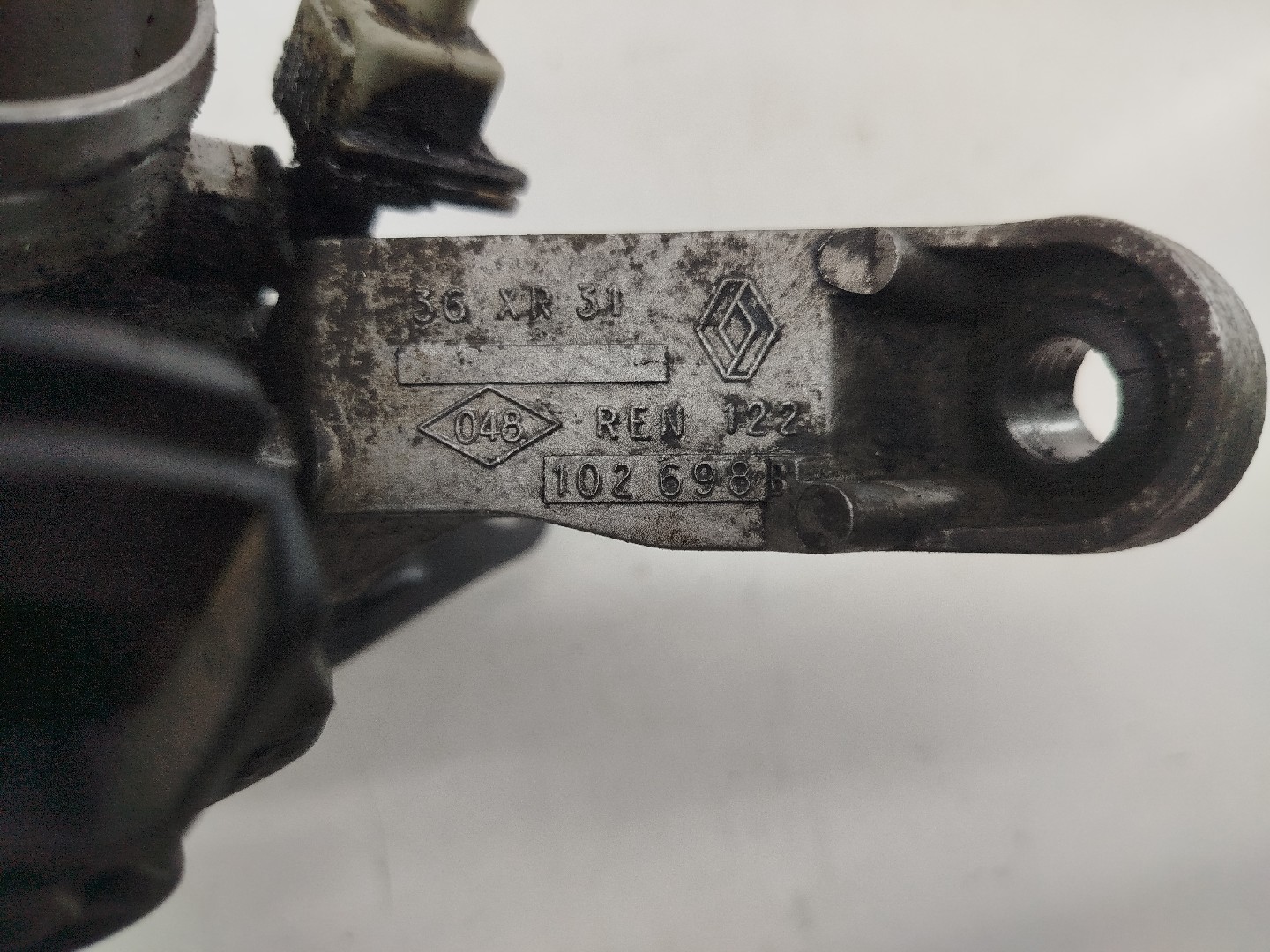 Borboleta de admissão RENAULT CLIO II (BB_, CB_) | 98 -  Imagem-1