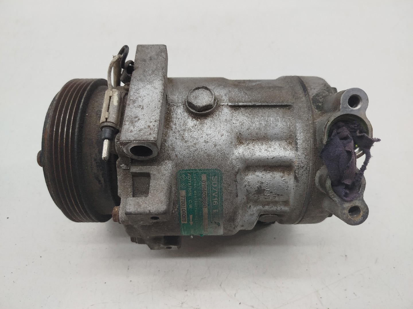 Compressor do Ar Condicionado RENAULT CLIO II (BB_, CB_) | 98 -  Imagem-1