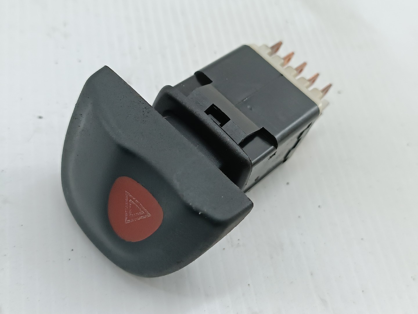 Interruptor 4 piscas RENAULT MEGANE I (BA0/1_) | 95 - 04 Imagem-3