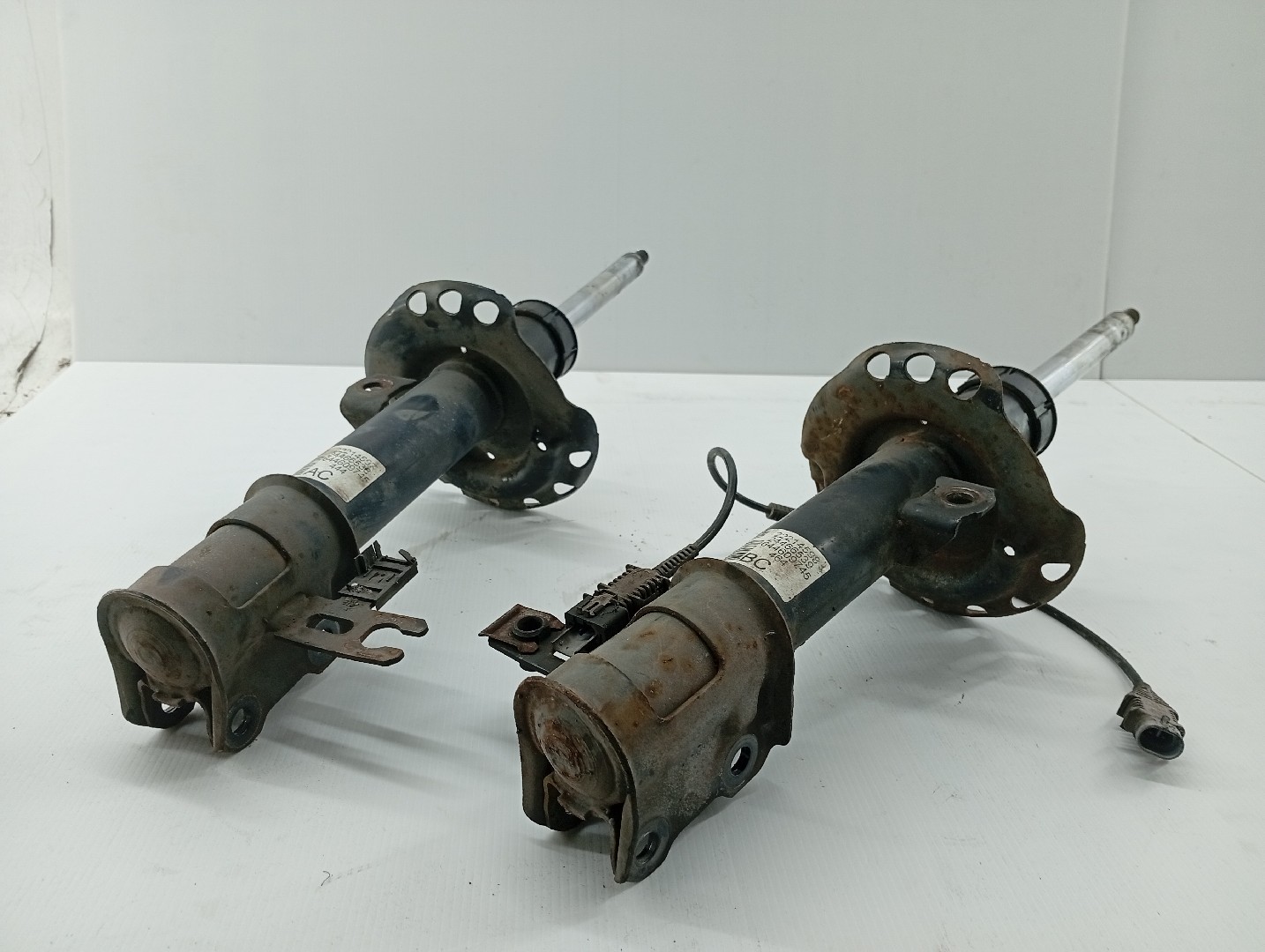 Amortecedores da frente OPEL ASTRA H Combi (A04) | 04 - 14 Imagem-4