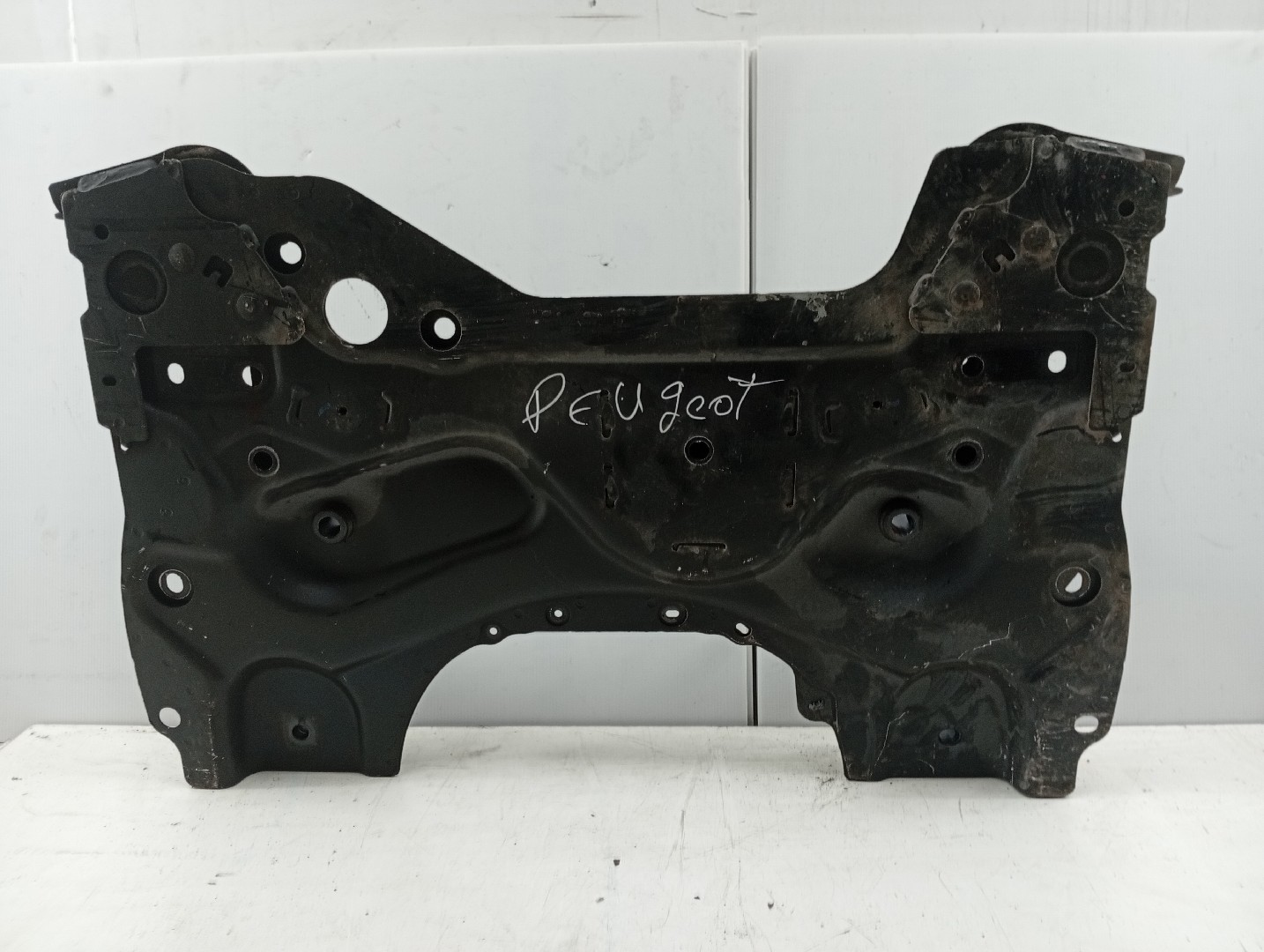 Charriot PEUGEOT 5008 II | 16 -  Imagem-4