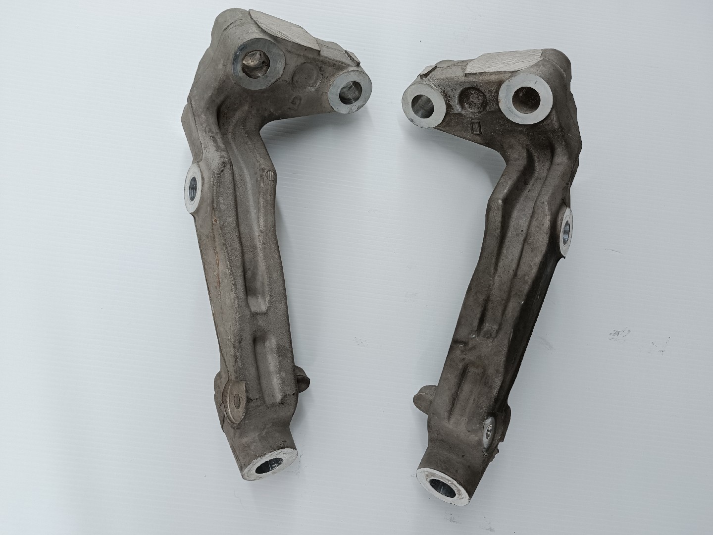 Suporte PEUGEOT 5008 II | 16 -  Imagem-3