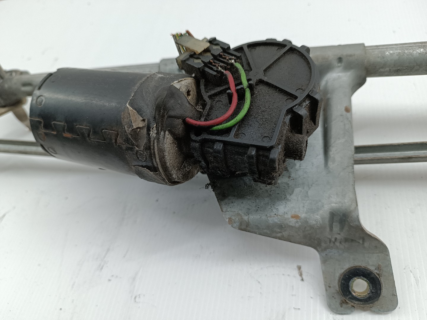 Motor Limpa Vidro Frente VOLKSWAGEN POLO (6N1) | 94 - 99 Imagem-2
