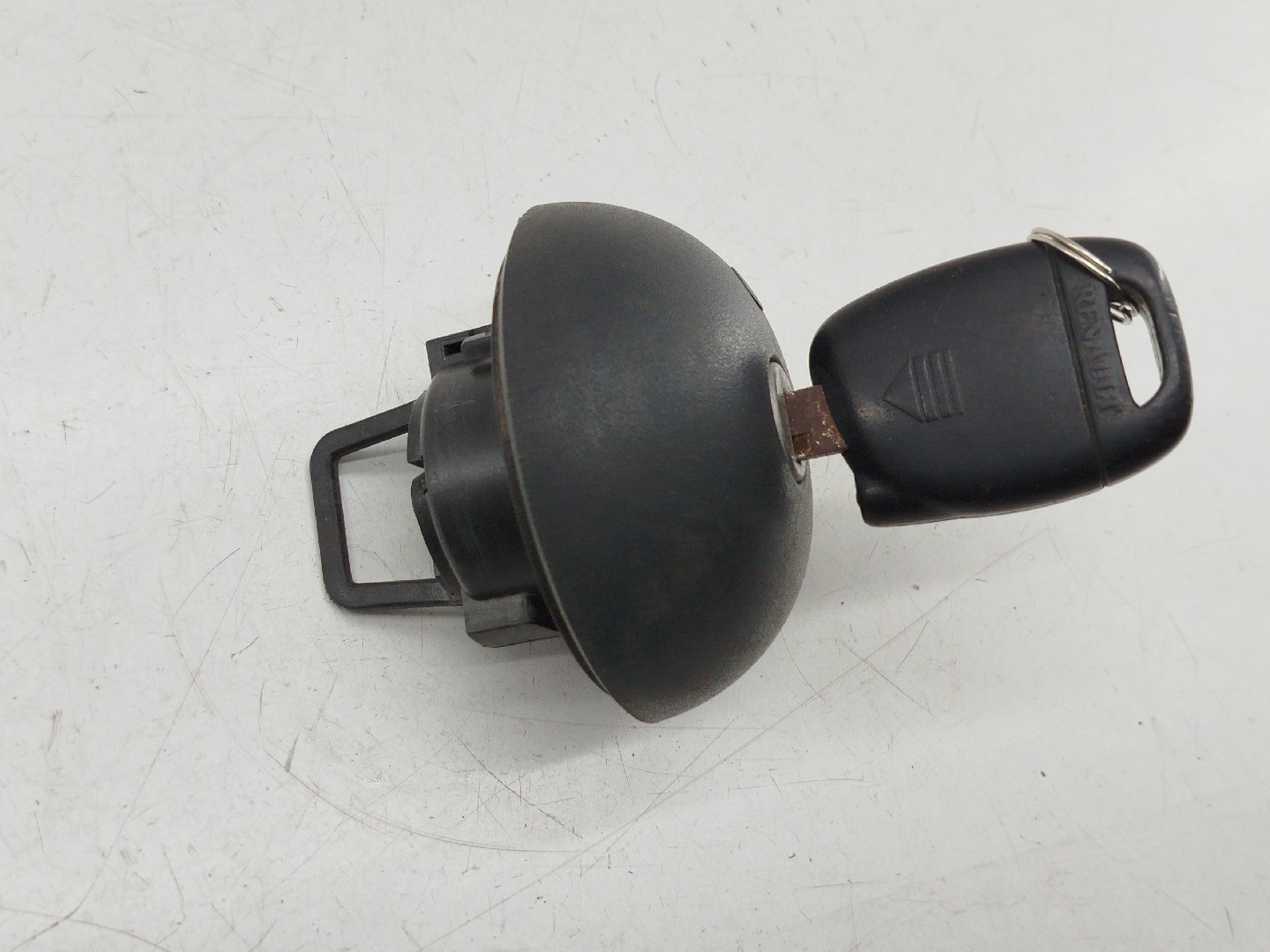 Tampa do Depósito de Combustível RENAULT CLIO II (BB_, CB_) | 98 -  Imagem-5