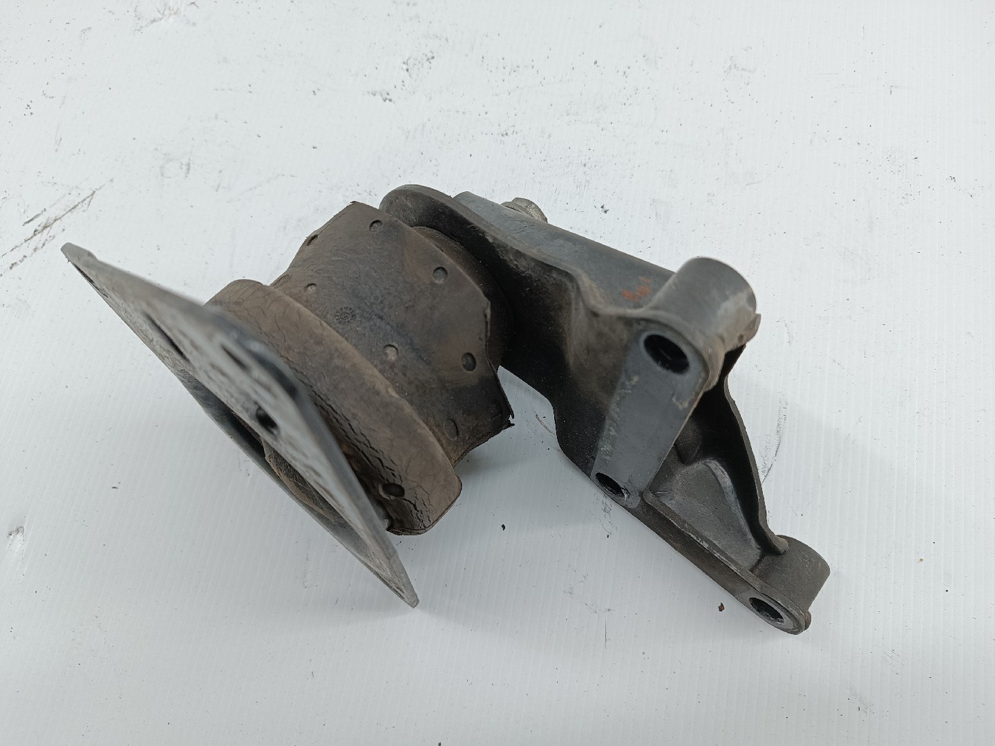 Suporte de motor VOLKSWAGEN POLO (6N1) | 94 - 99 Imagem-4