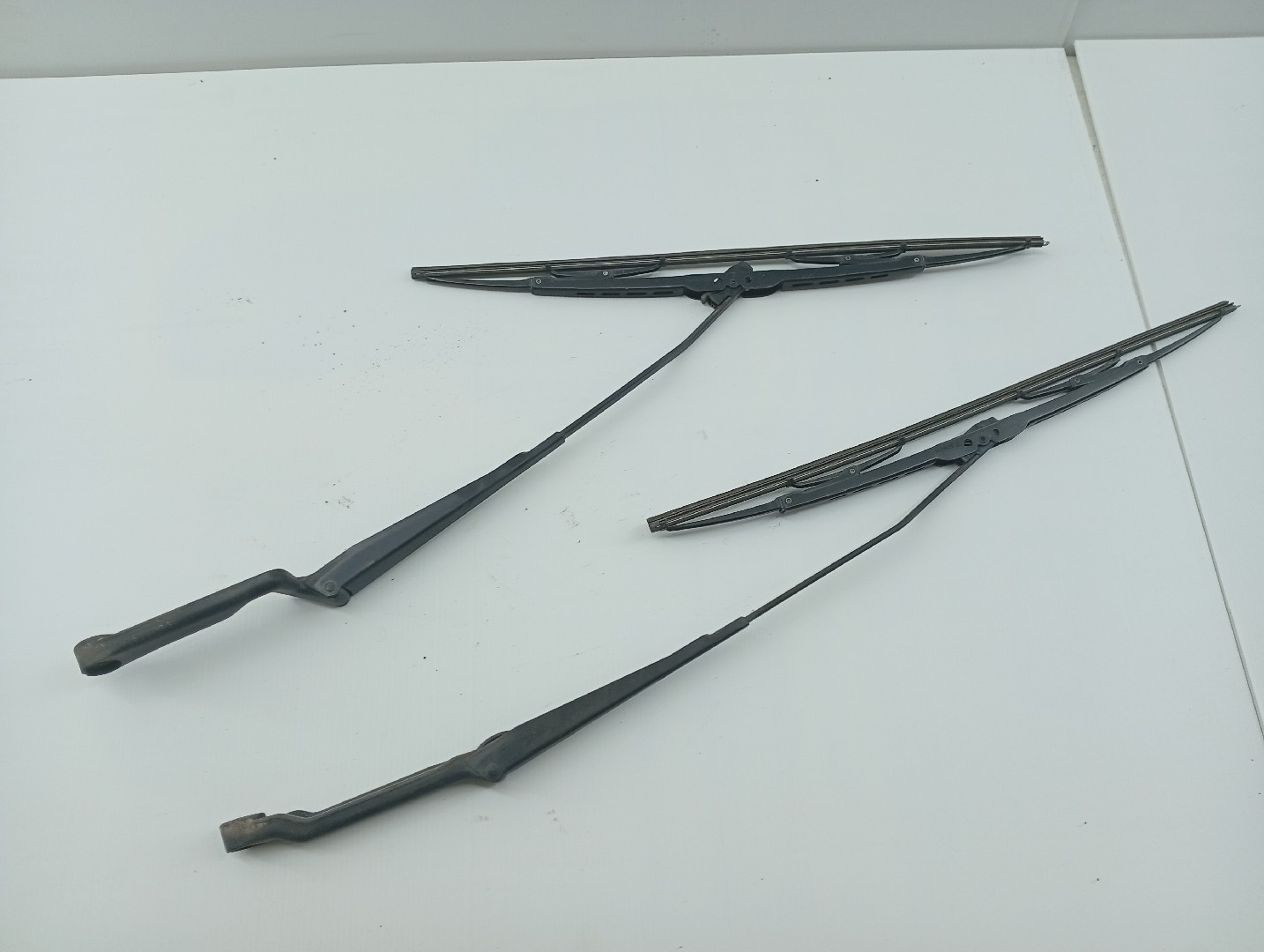 Astes/Escova Limpa Conjunto (2) VOLKSWAGEN POLO (6N1) | 94 - 99 Imagem-2