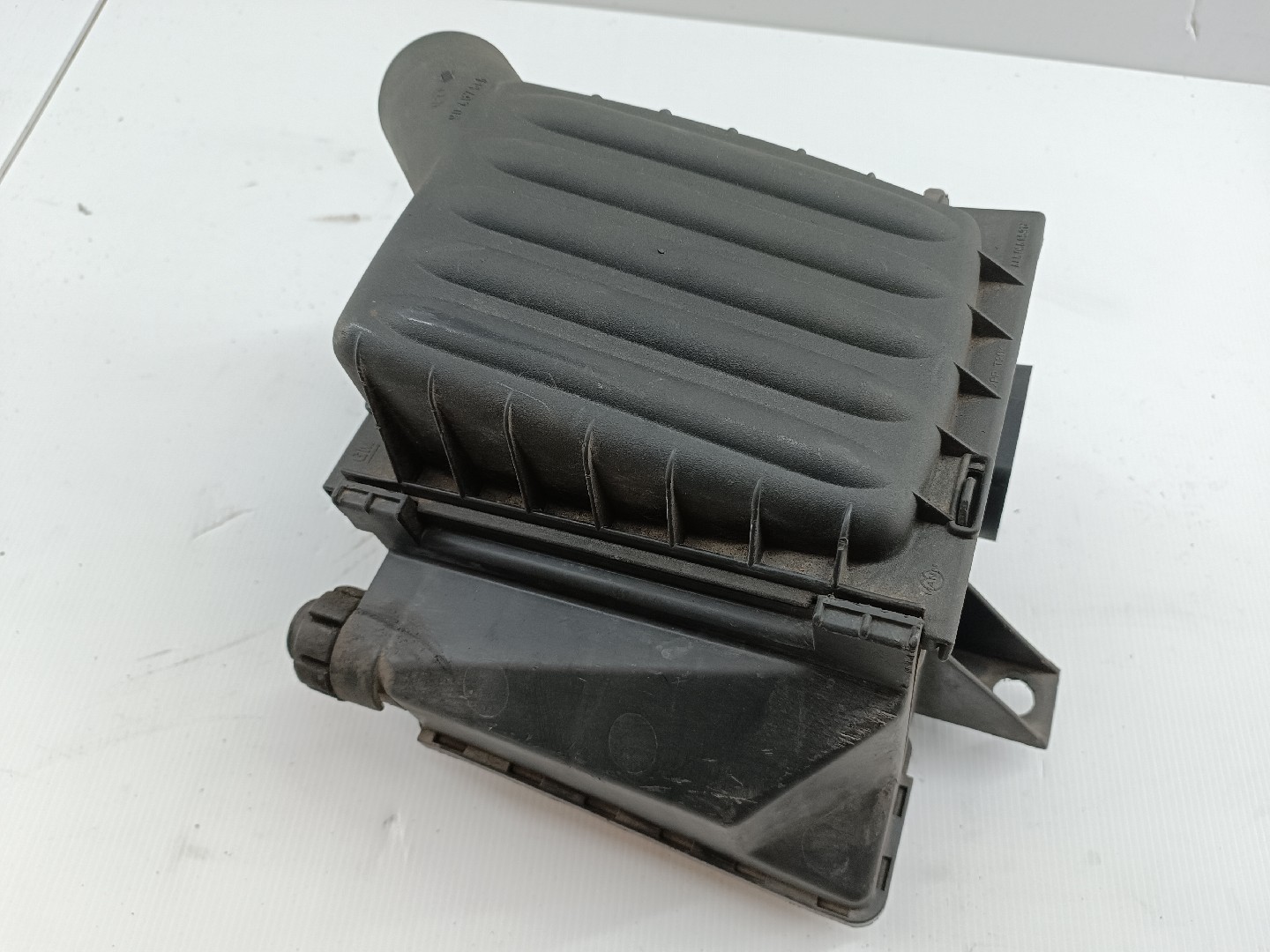 Caixa de filtro de ar OPEL CORSA B (S93) | 93 - 02 Imagem-2