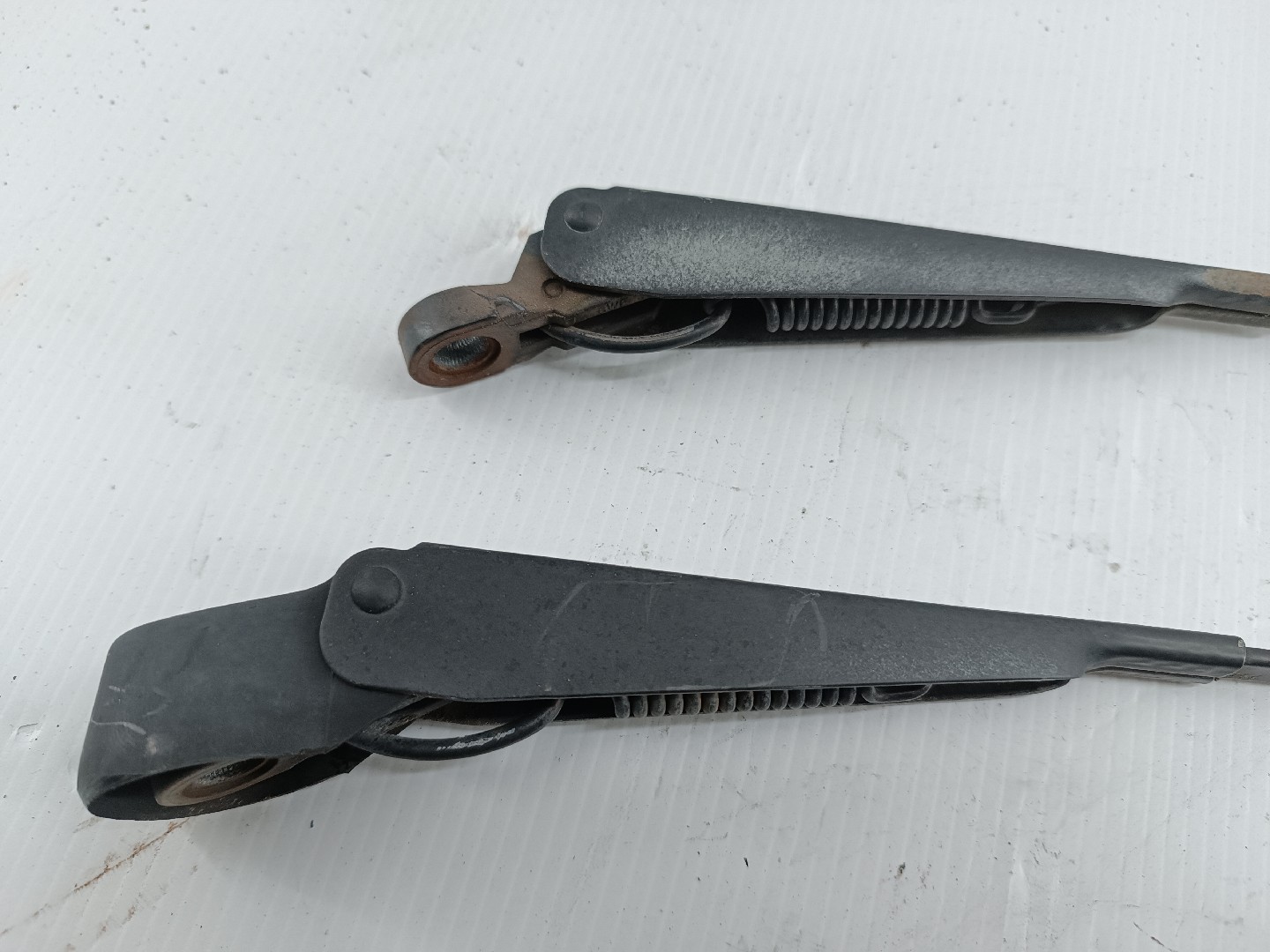 Braços das escovas frente OPEL CORSA B (S93) | 93 - 02 Imagem-1