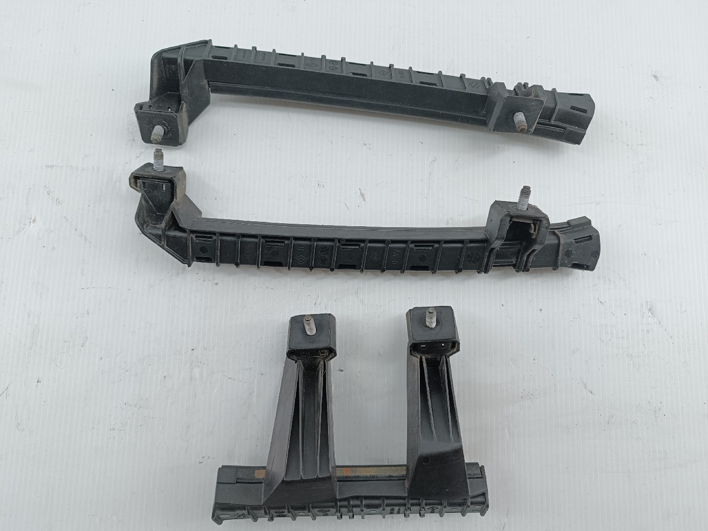 Guia de vidro RENAULT MEGANE IV Sporter (K9A/M/N_) | 16 - 