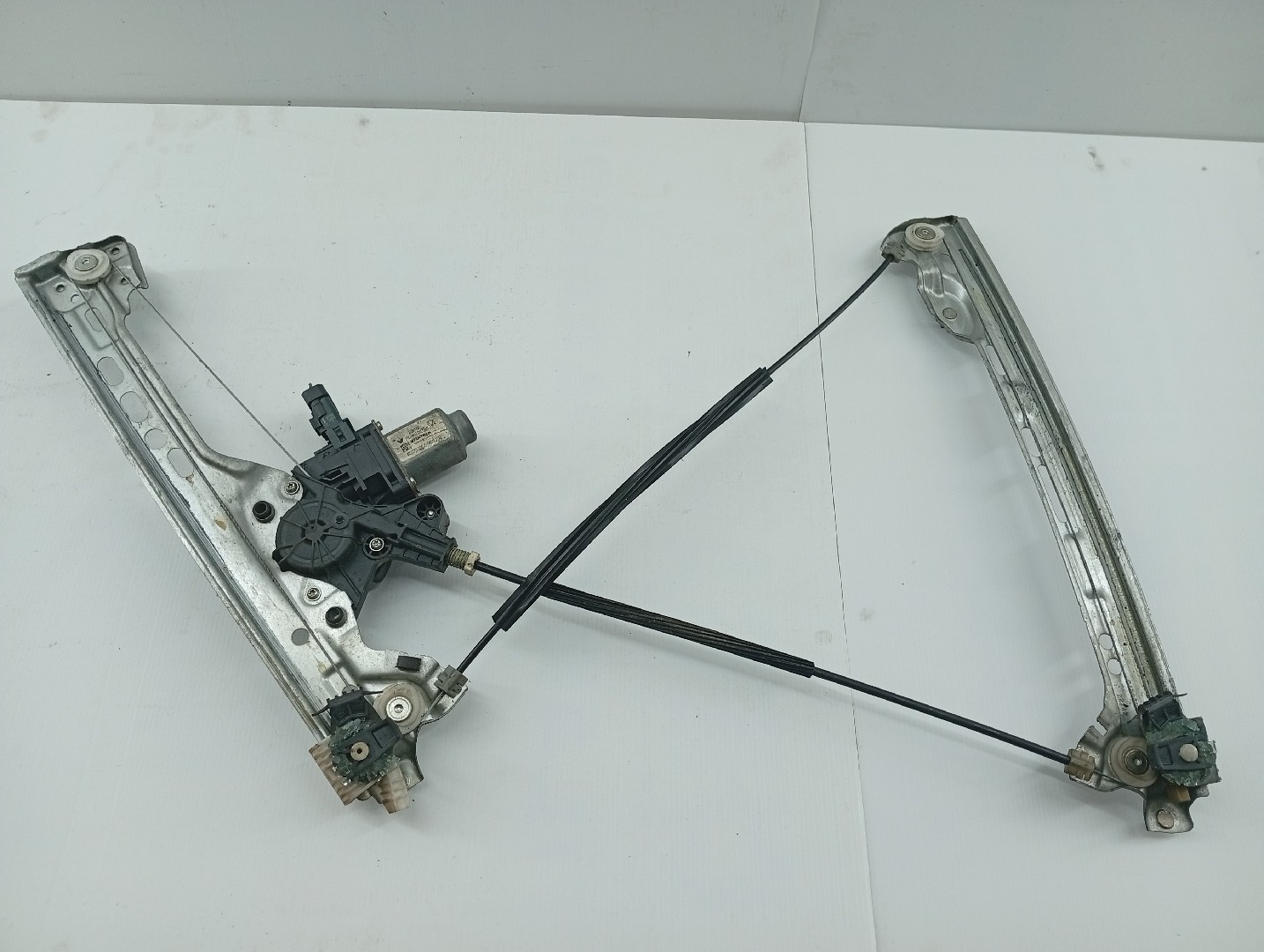 Motor e elevador de vidro frente direito RENAULT MEGANE IV Sporter (K9A/M/N_) | 16 - 