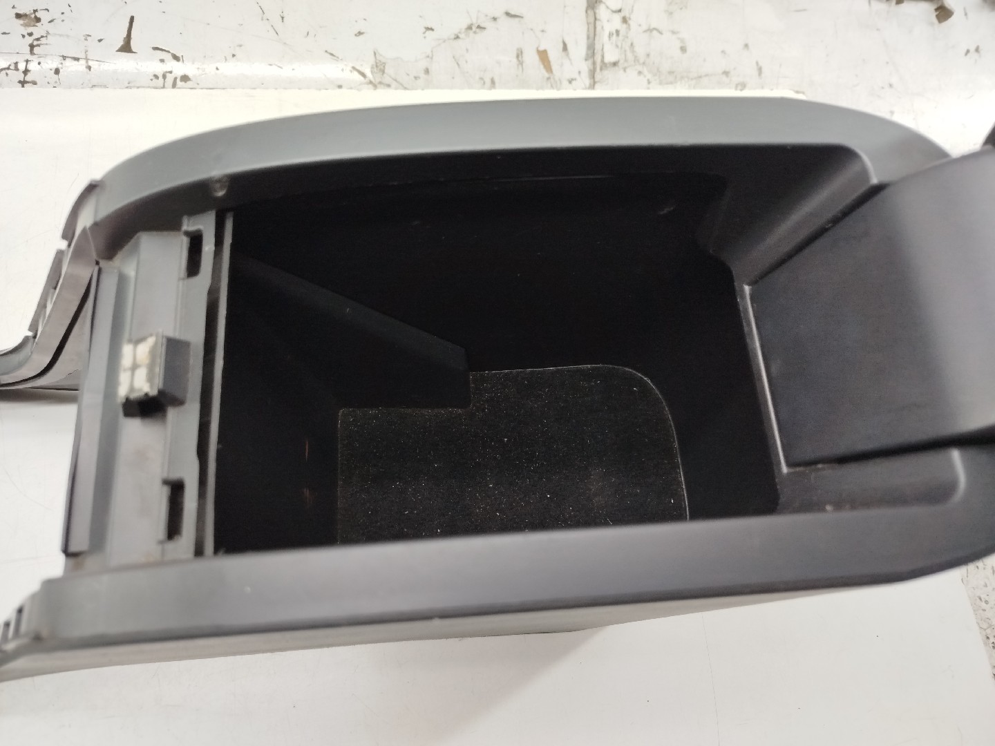 Consola de apoio de braço RENAULT MEGANE II (BM0/1_, CM0/1_) | 01 - 12 Imagem-2