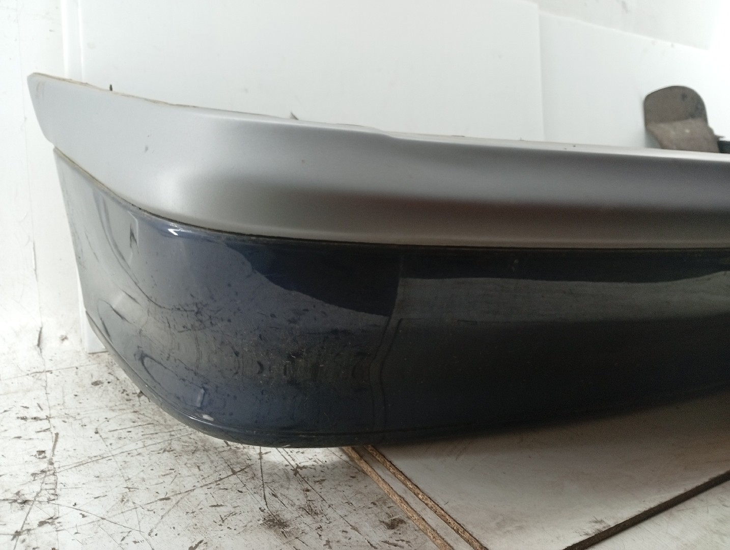 Para Choques Traseiro RENAULT LAGUNA I (B56_, 556_) | 93 - 02 Imagem-1