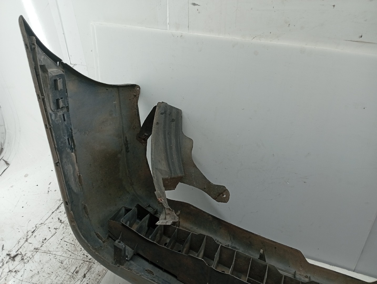 Para Choques Traseiro RENAULT LAGUNA I (B56_, 556_) | 93 - 02 Imagem-5