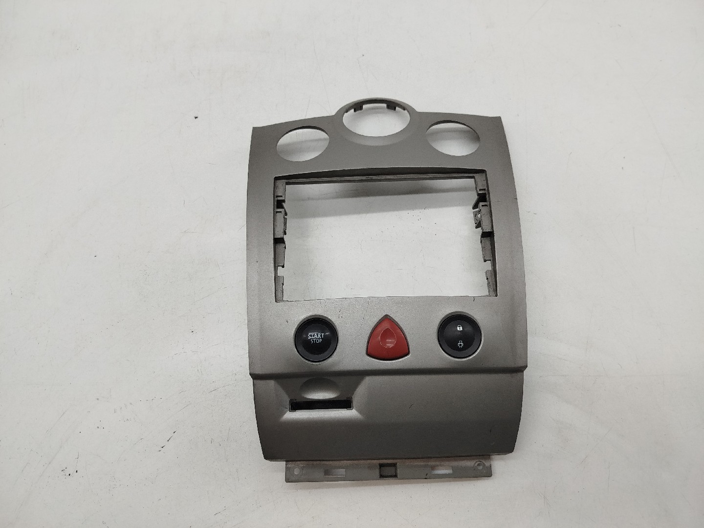 Moldura de consola central RENAULT MEGANE II (BM0/1_, CM0/1_) | 01 - 12 Imagem-8