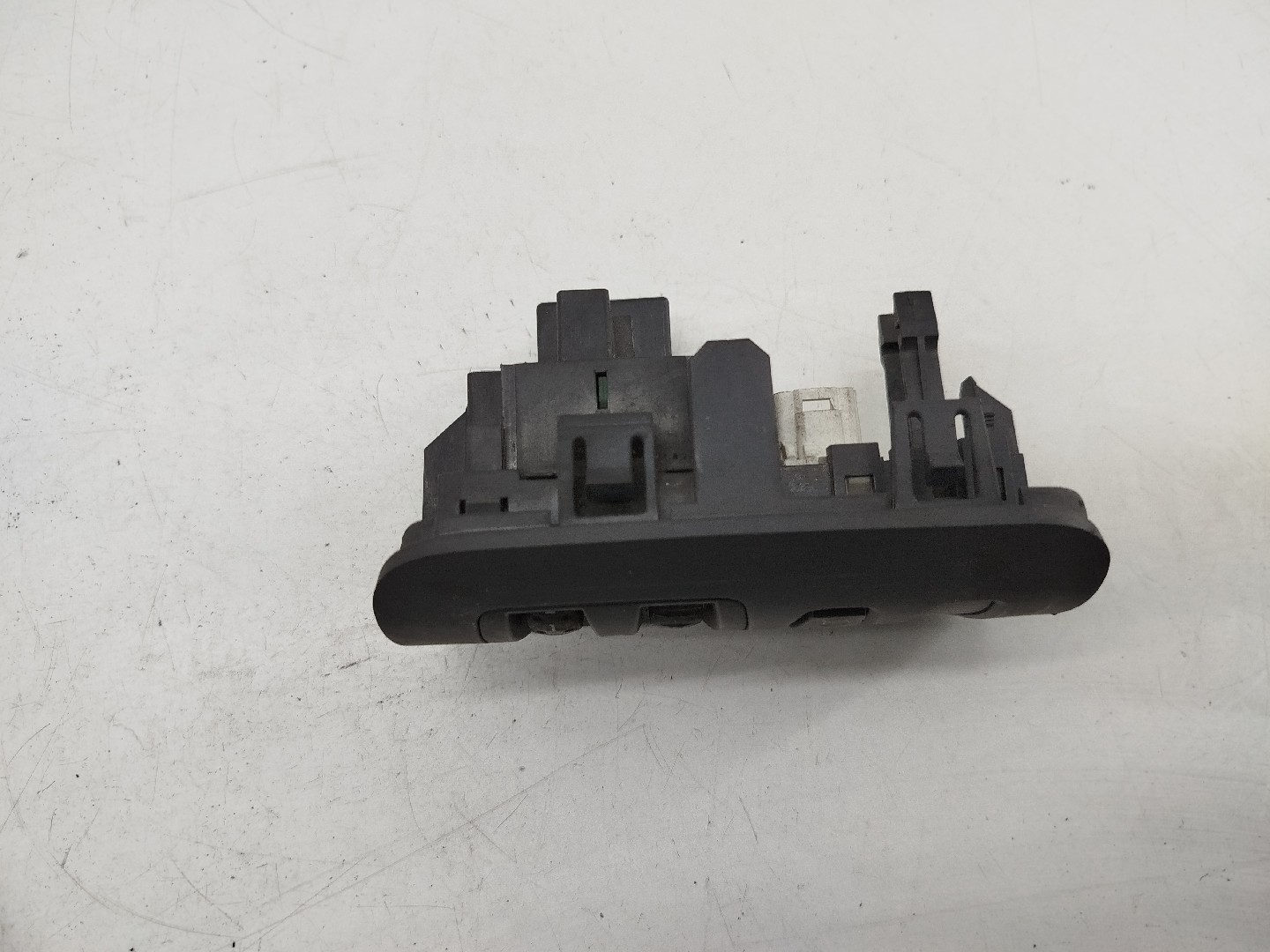 Regulador de luzes RENAULT MEGANE II (BM0/1_, CM0/1_) | 01 - 12 Imagem-1