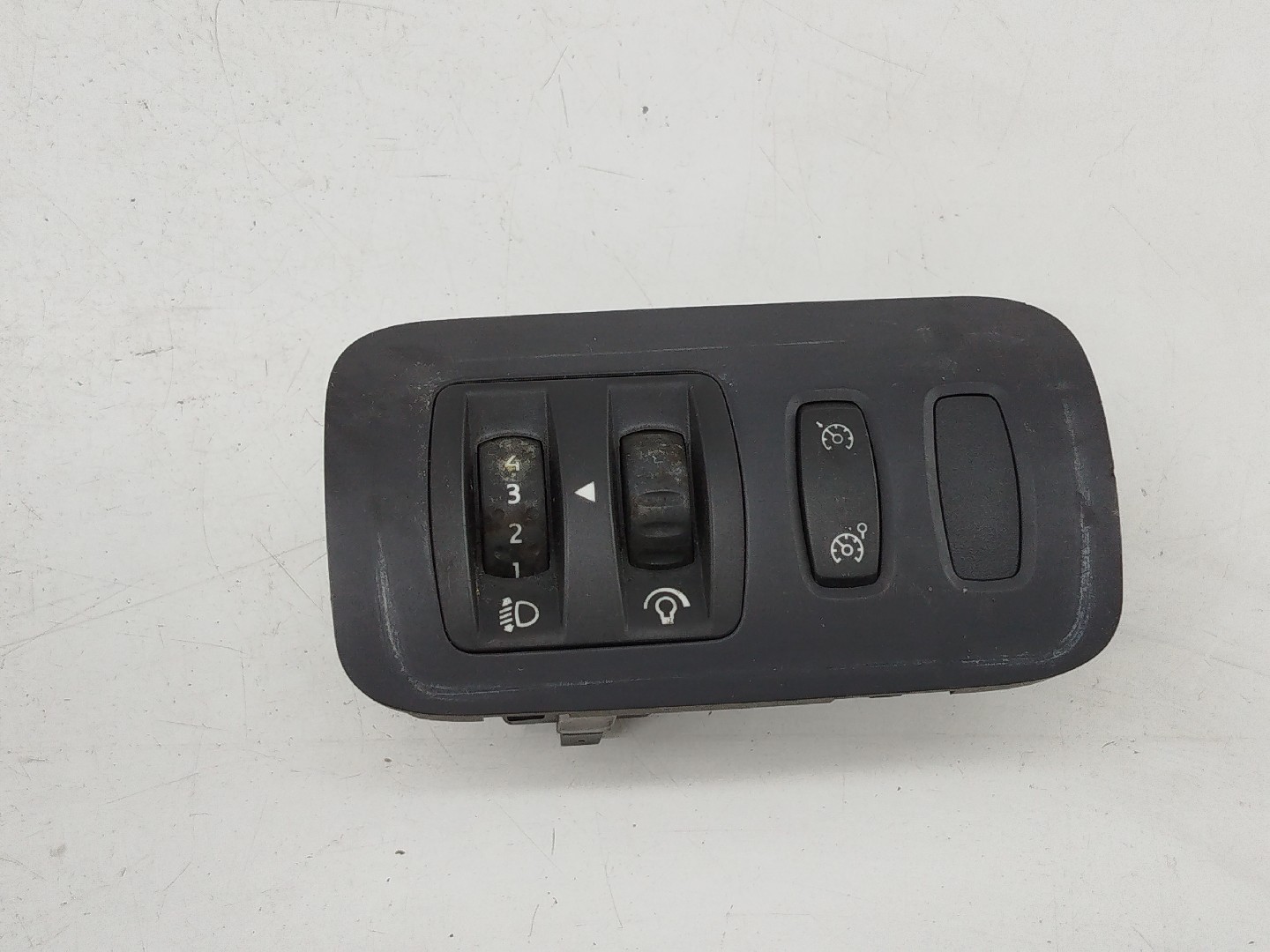 Regulador de luzes RENAULT MEGANE II (BM0/1_, CM0/1_) | 01 - 12 Imagem-6