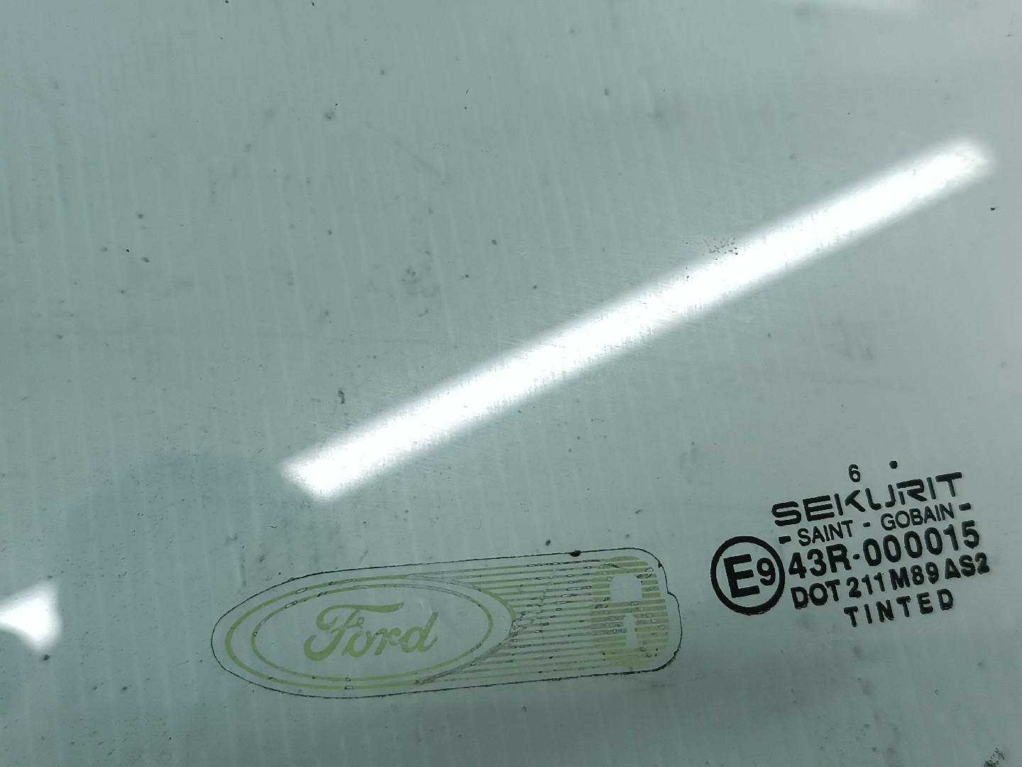 Vidro de Porta Frente Esquerdo FORD KA (RB_) | 96 - 08 Imagem-2