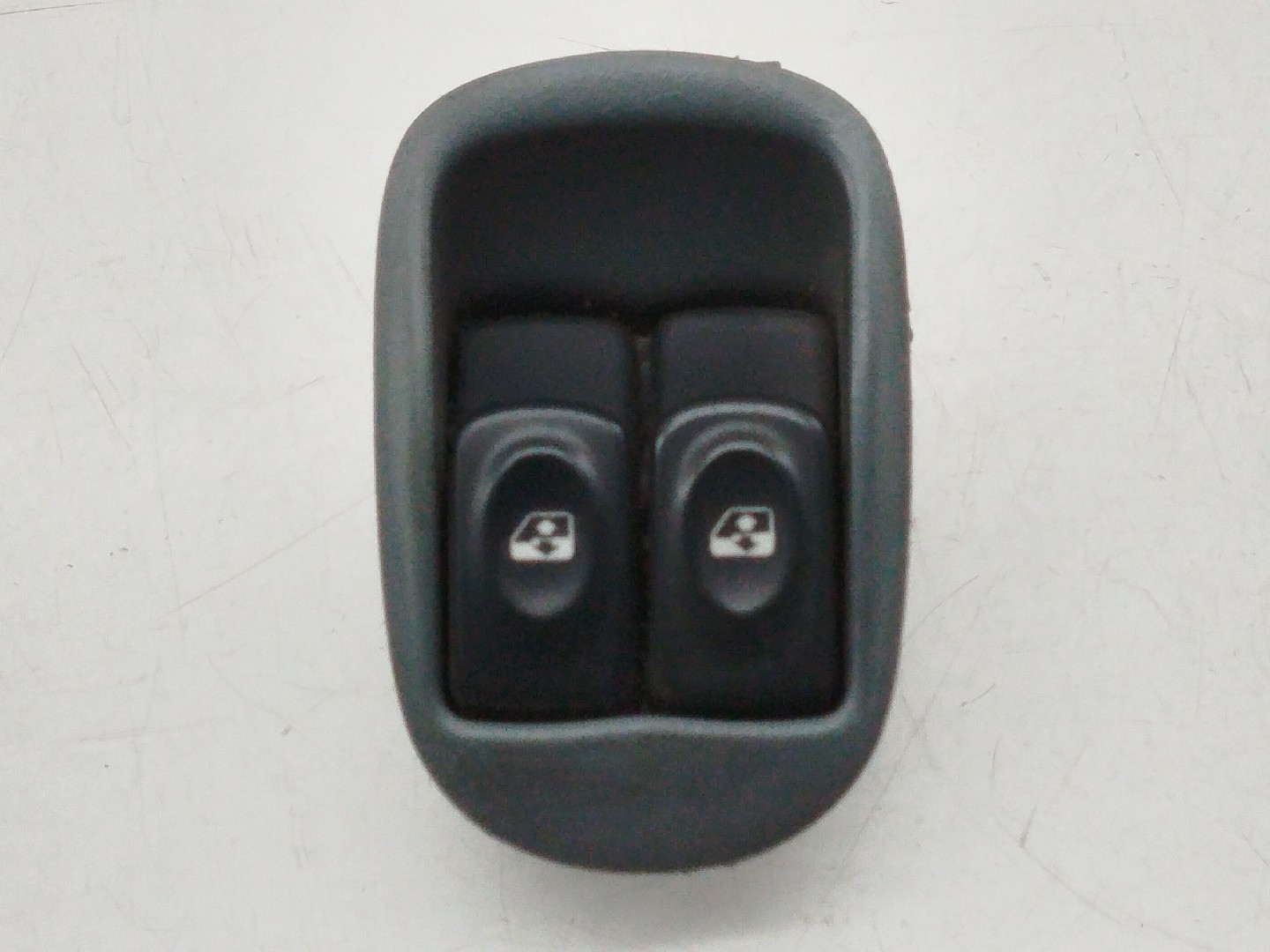 Comutador de vidro frente esquerdo RENAULT SCÉNIC I Veículo multiuso (JA0/1_, FA0_) | 99 - 10 Imagem-5