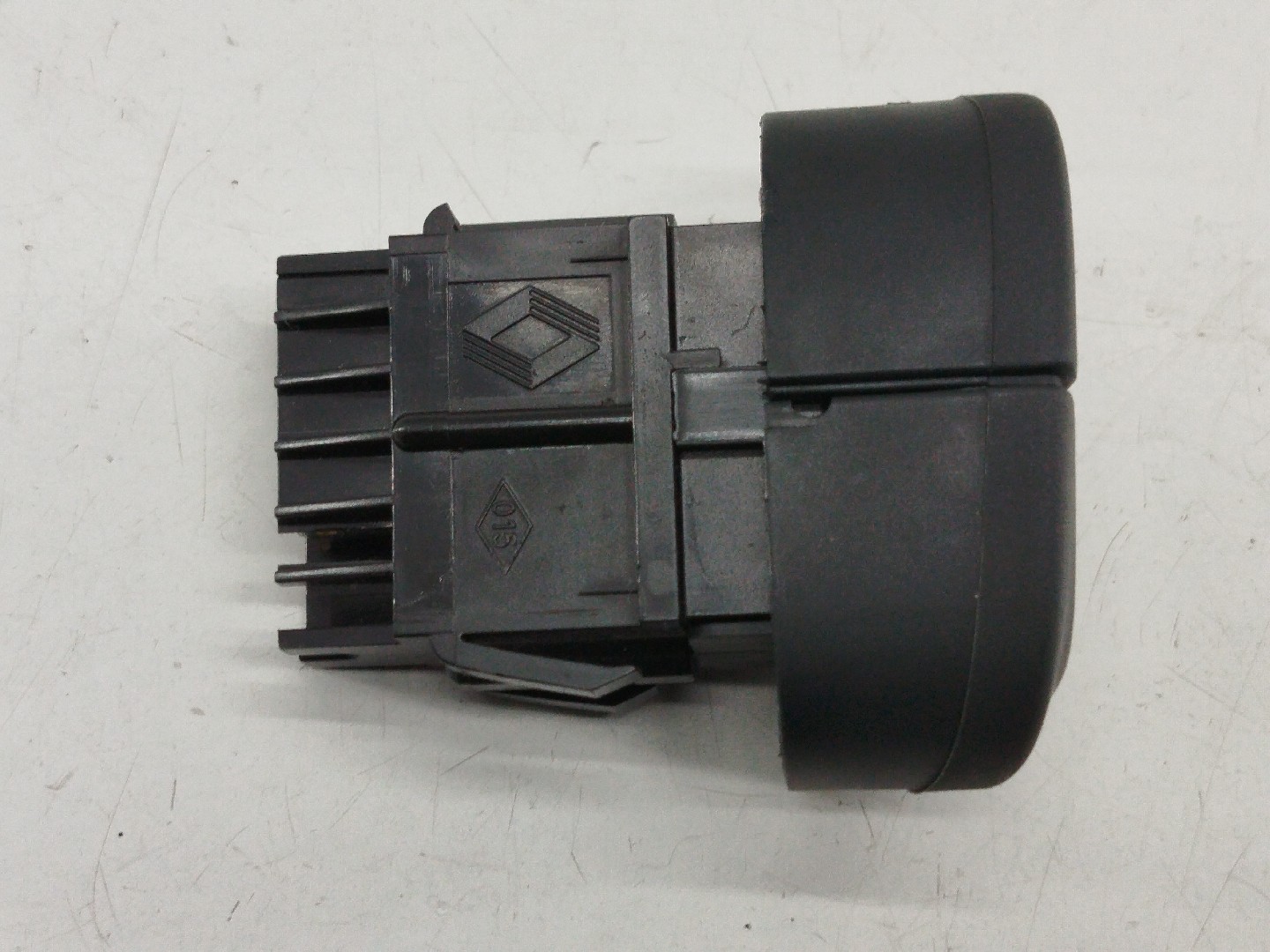 Botão desembaciador de vidro traseiro RENAULT SCÉNIC I Veículo multiuso (JA0/1_, FA0_) | 99 - 10 Imagem-3