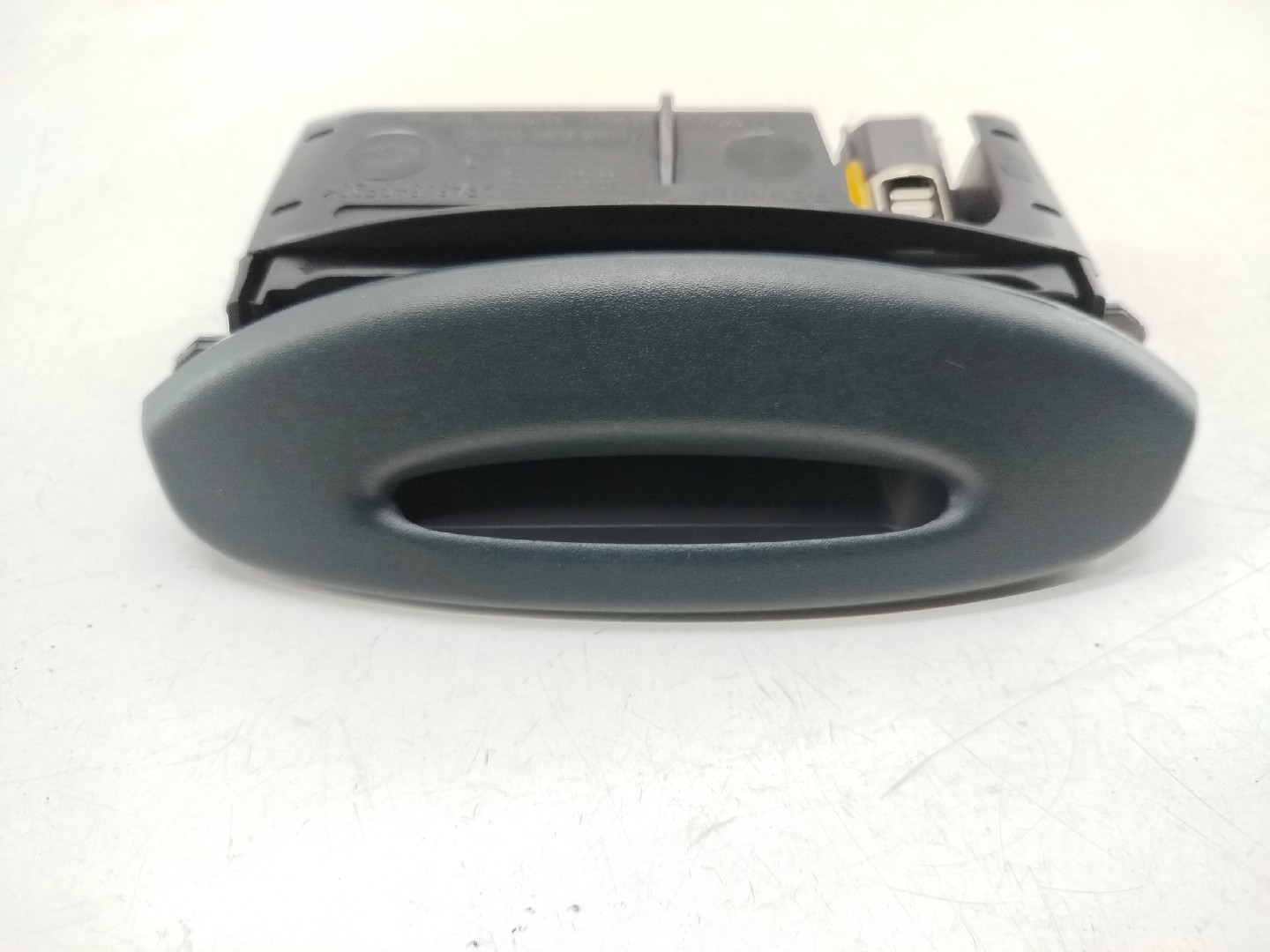 Cinzeiro RENAULT SCÉNIC I Veículo multiuso (JA0/1_, FA0_) | 99 - 10