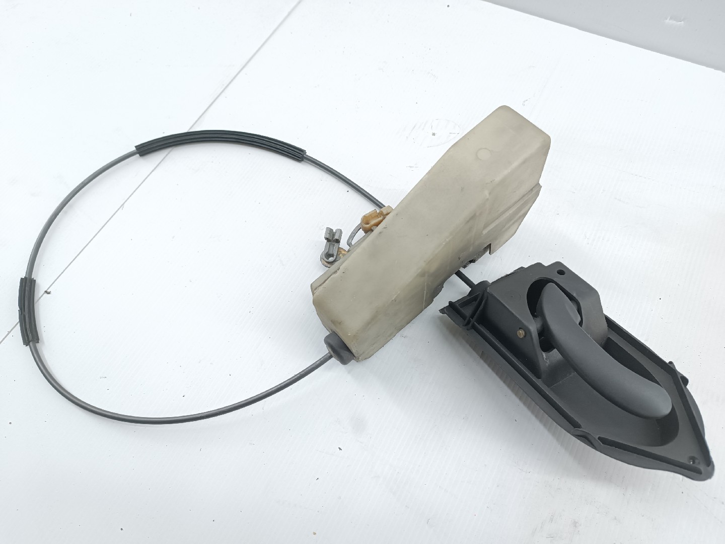 Puxador interior de porta frente esquerda FORD KA (RB_) | 96 - 08 Imagem-6