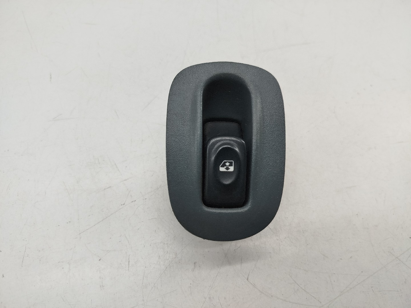 Comutador de vidro frente direito RENAULT SCÉNIC I Veículo multiuso (JA0/1_, FA0_) | 99 - 10