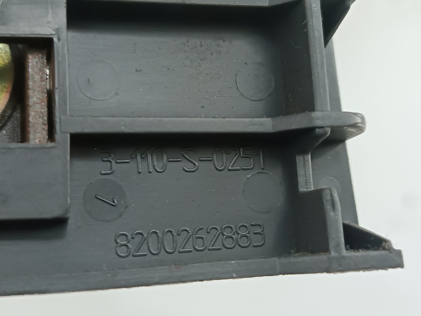 Regulador de altura de cinto RENAULT MEGANE II (BM0/1_, CM0/1_) | 01 - 12 Imagem-1