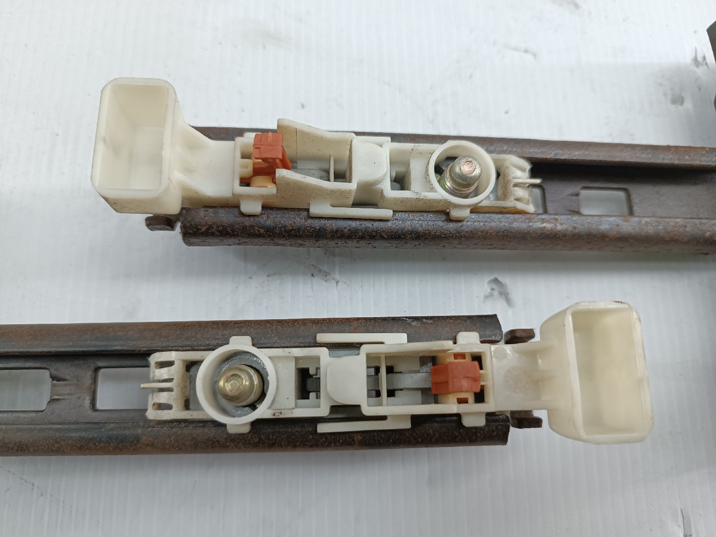 Regulador de altura de cinto RENAULT MEGANE II (BM0/1_, CM0/1_) | 01 - 12 Imagem-3