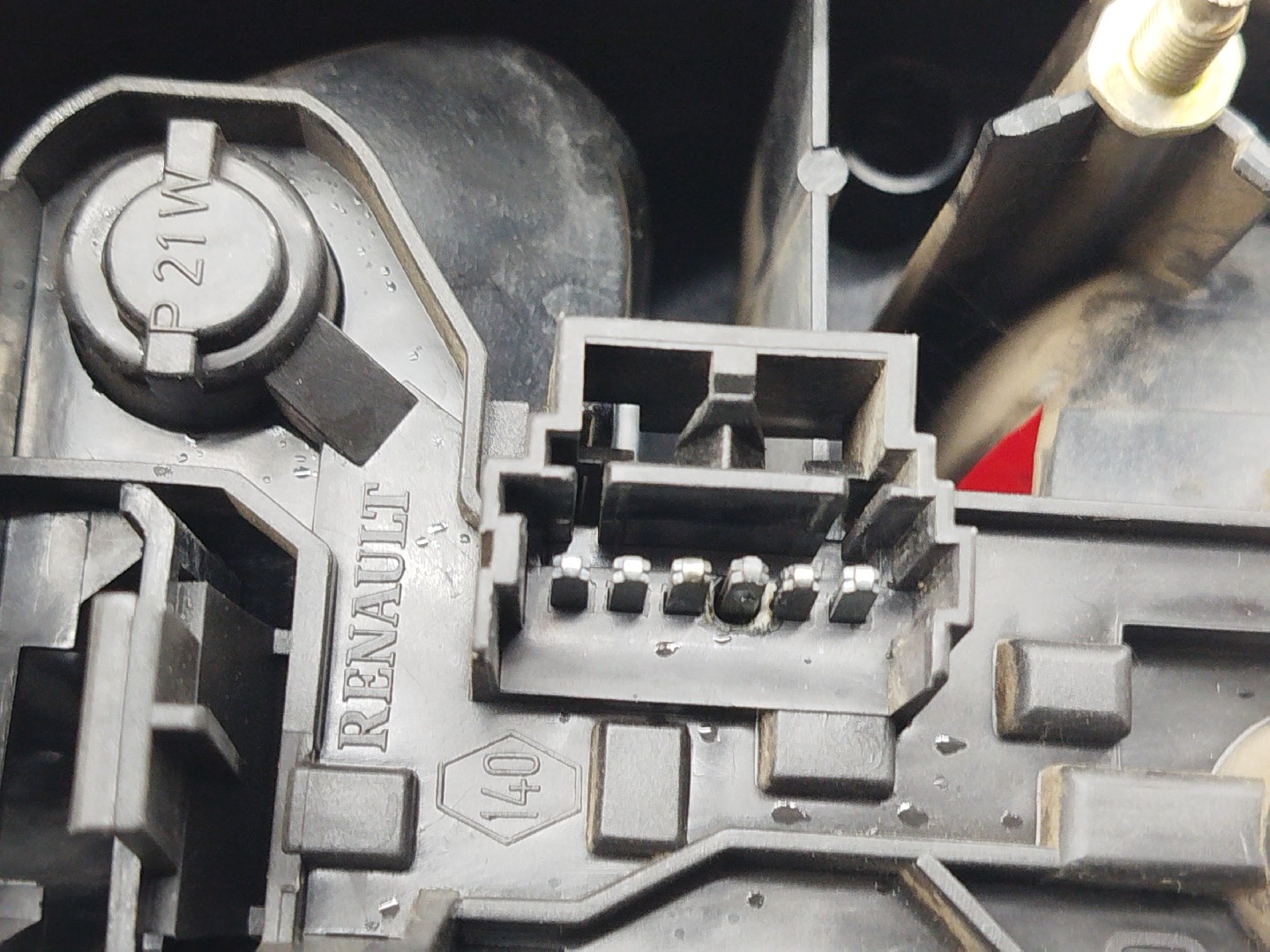 Farolim Stop Direito RENAULT SCÉNIC I Veículo multiuso (JA0/1_, FA0_) | 99 - 10 Imagem-4