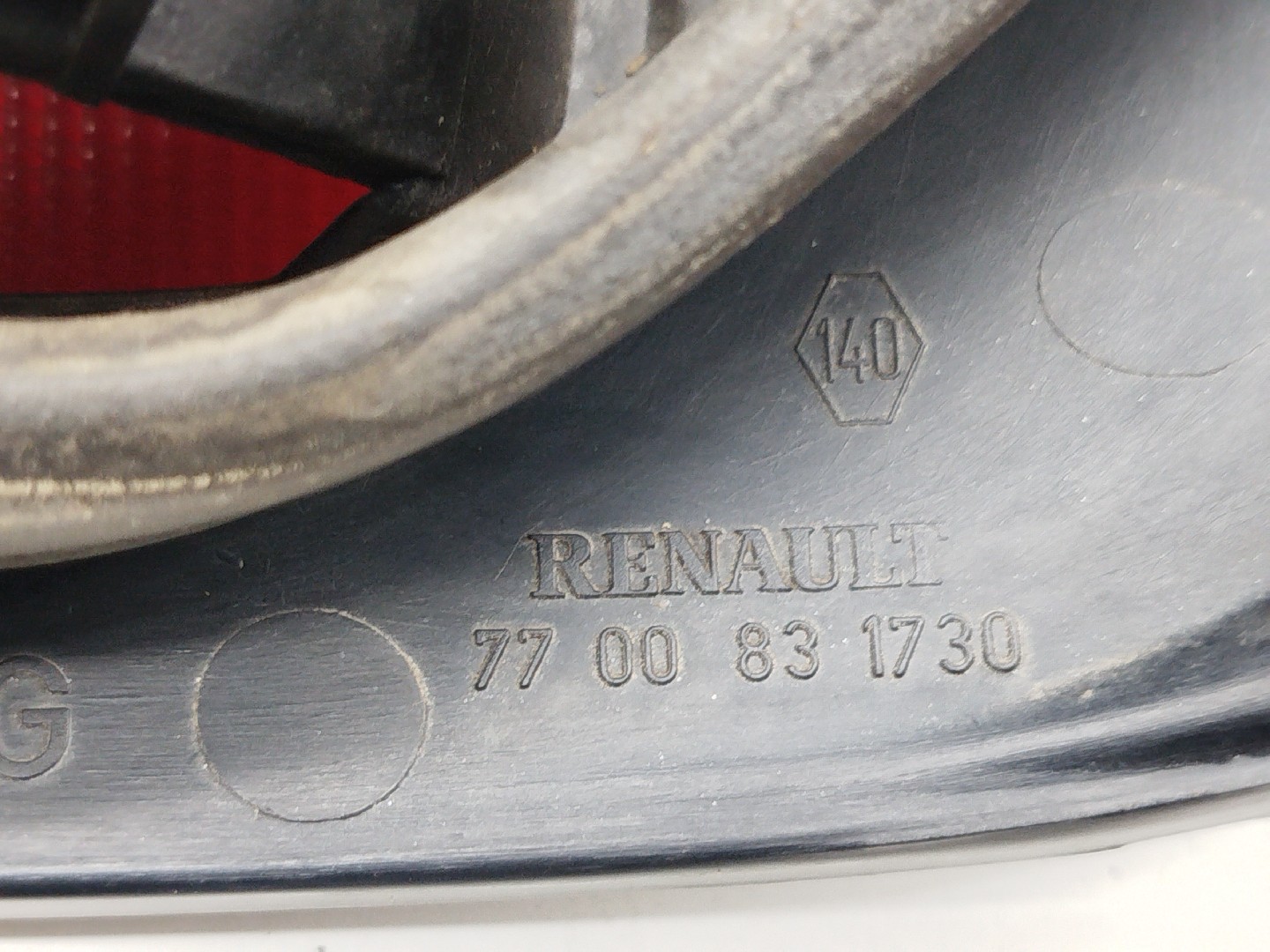 Farolim Stop Esquerdo RENAULT SCÉNIC I Veículo multiuso (JA0/1_, FA0_) | 99 - 10 Imagem-3