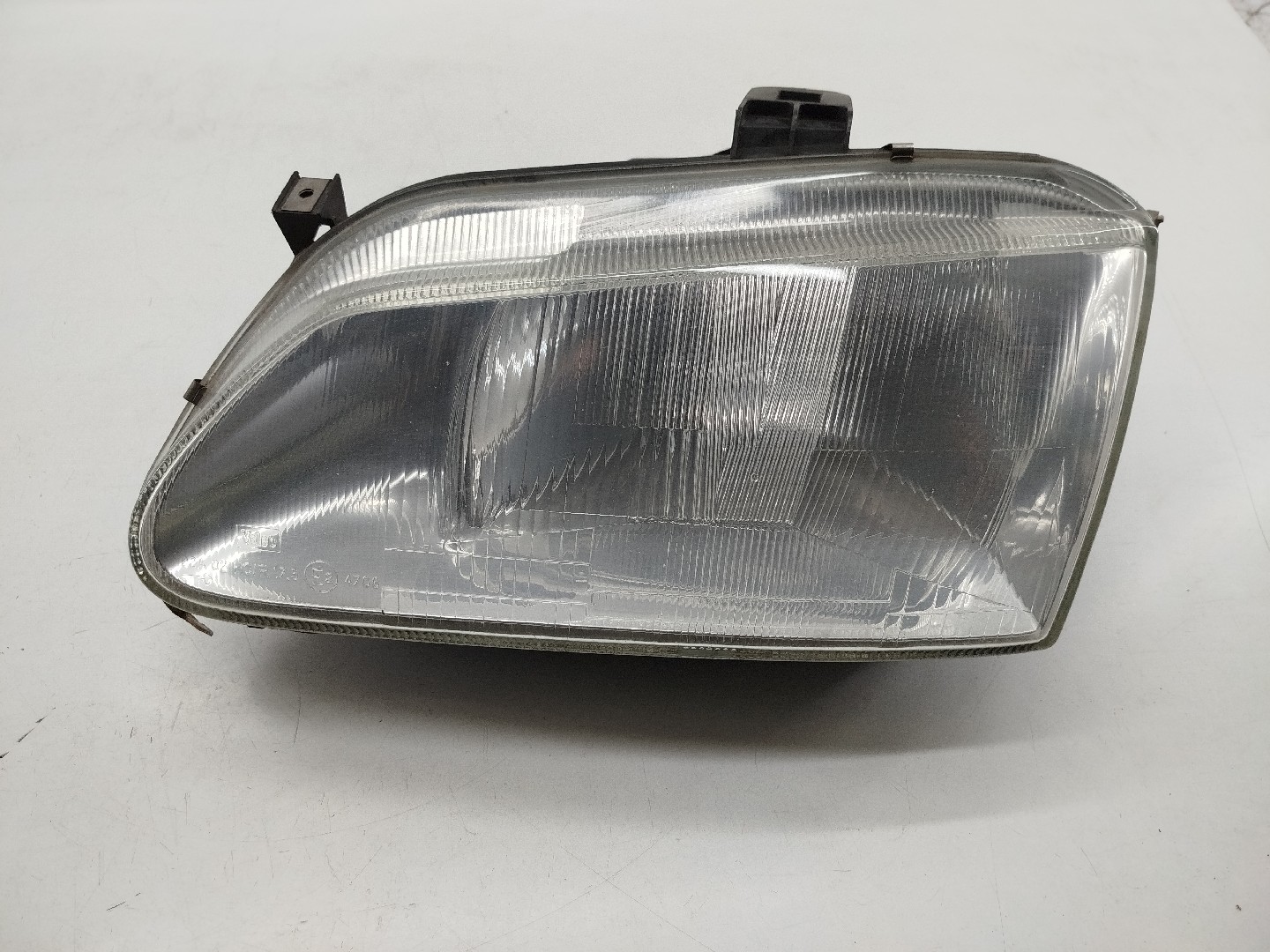 Ótica Esquerda RENAULT SCÉNIC I Veículo multiuso (JA0/1_, FA0_) | 99 - 10