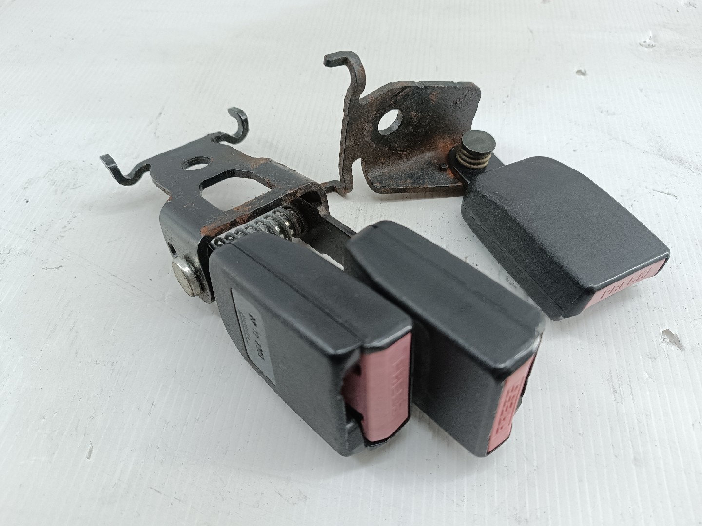 Encaixe cinto traseiro RENAULT MEGANE II (BM0/1_, CM0/1_) | 01 - 12