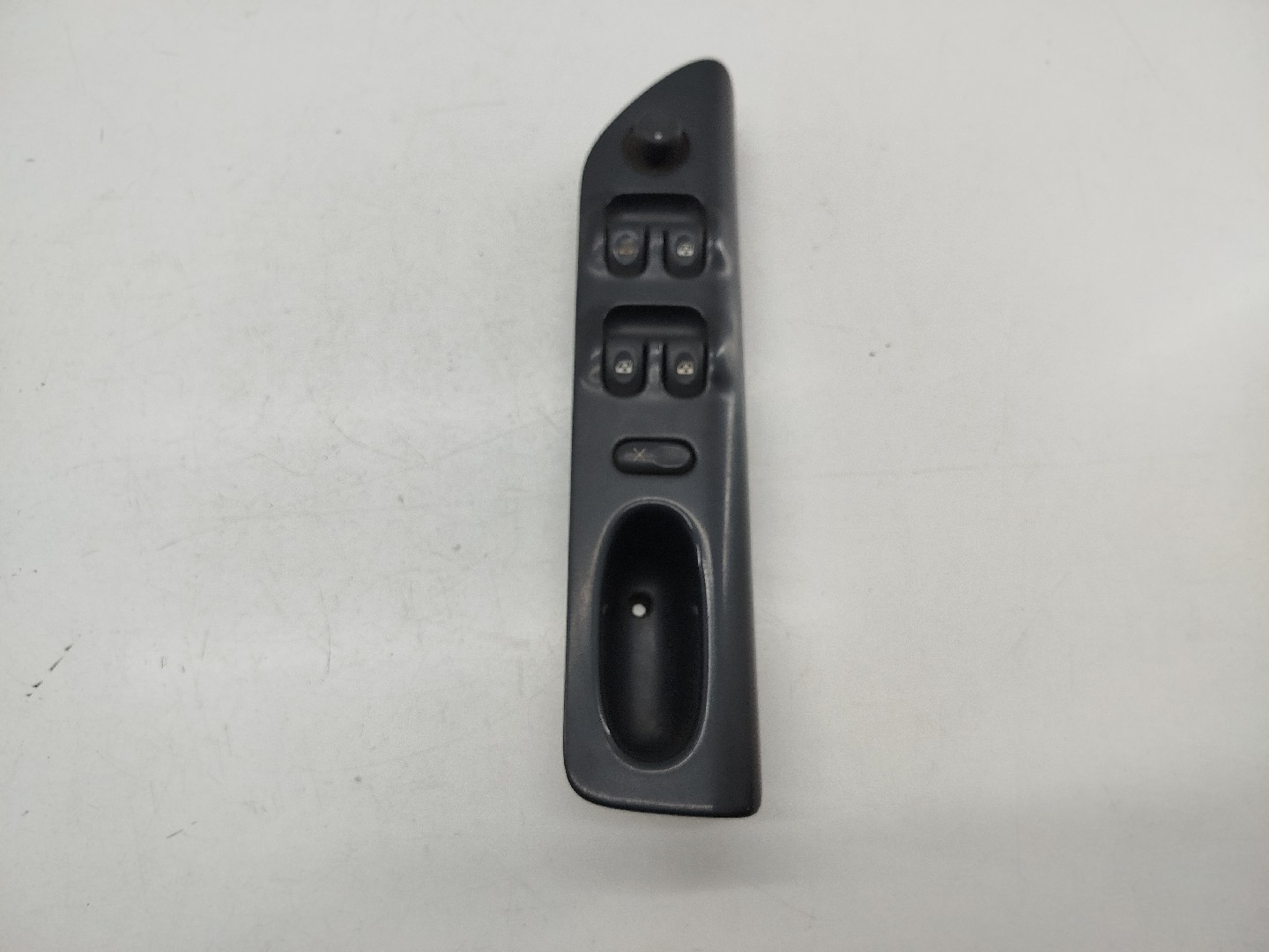 Comutador de vidro frente esquerdo RENAULT LAGUNA I (B56_, 556_) | 93 - 02 Imagem-1