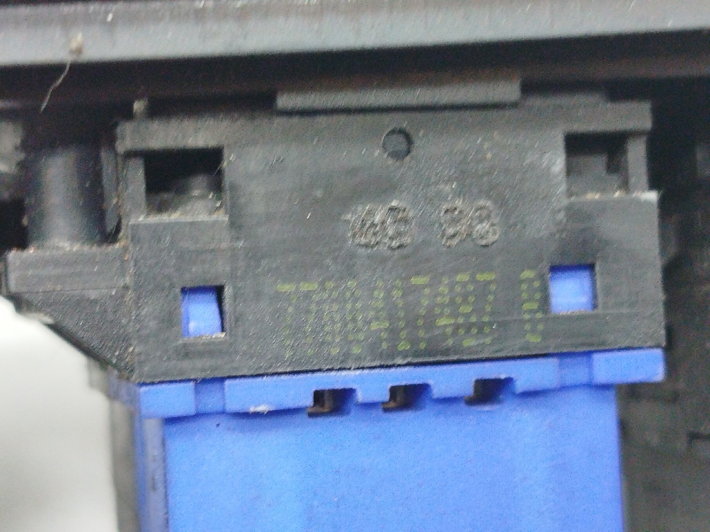 Comutador de vidro frente esquerdo RENAULT LAGUNA I (B56_, 556_) | 93 - 02 Imagem-6