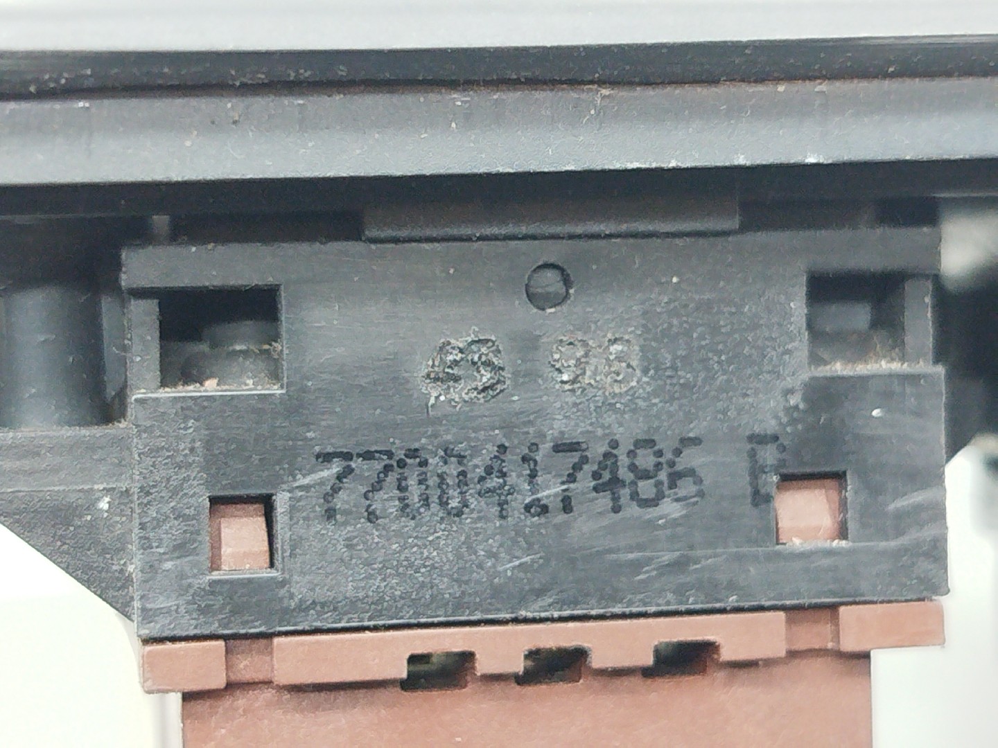 Comutador de vidro frente esquerdo RENAULT LAGUNA I (B56_, 556_) | 93 - 02 Imagem-5