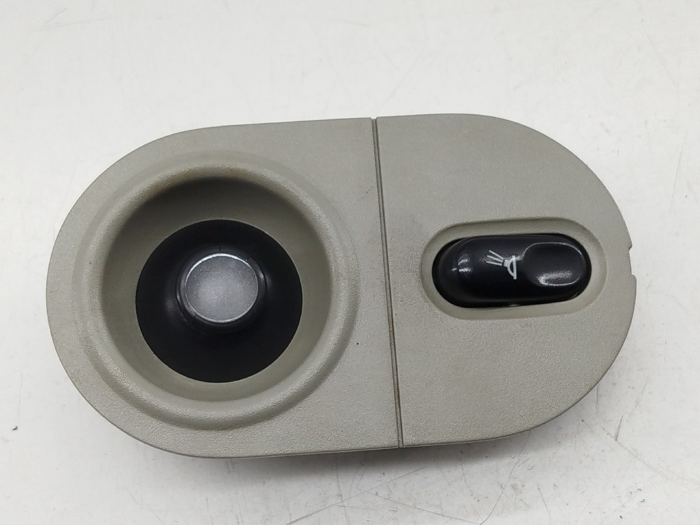 Luz interior RENAULT LAGUNA I (B56_, 556_) | 93 - 02 Imagem-6