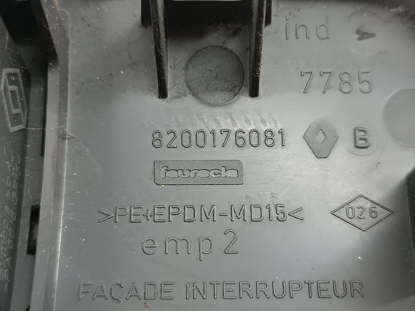 Regulador de luzes RENAULT MEGANE II (BM0/1_, CM0/1_) | 01 - 12 Imagem-2