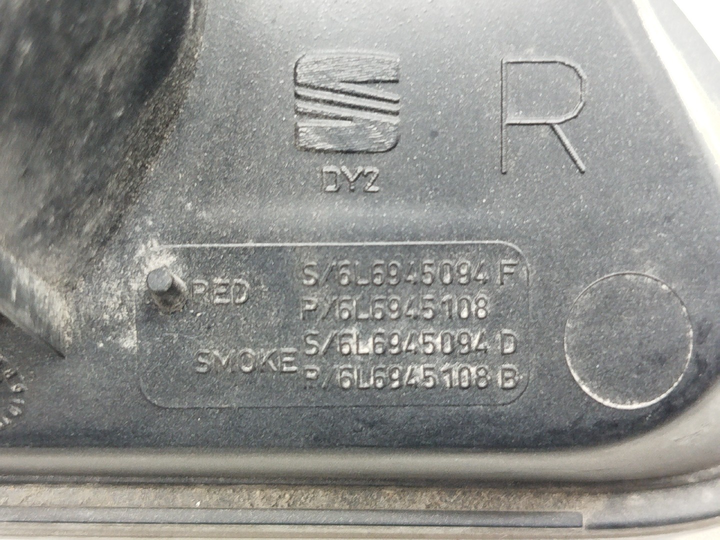 Farolim da Mala Direito SEAT IBIZA III (6L1) | 02 - 09 Imagem-3