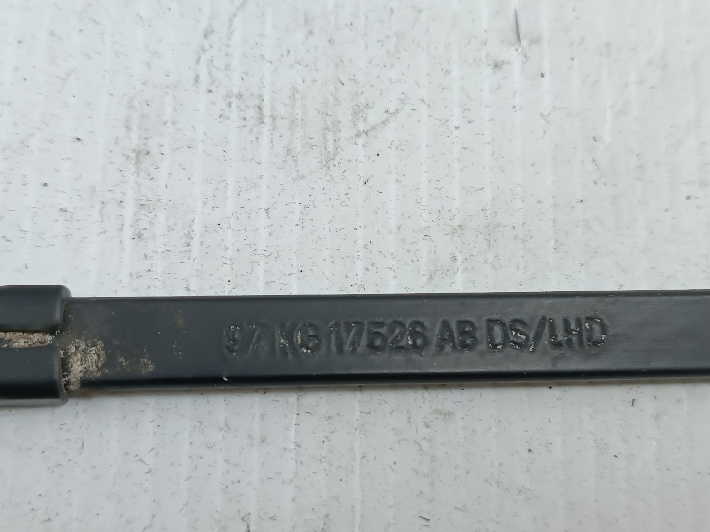 Braços das escovas frente FORD KA (RB_) | 96 - 08 Imagem-3