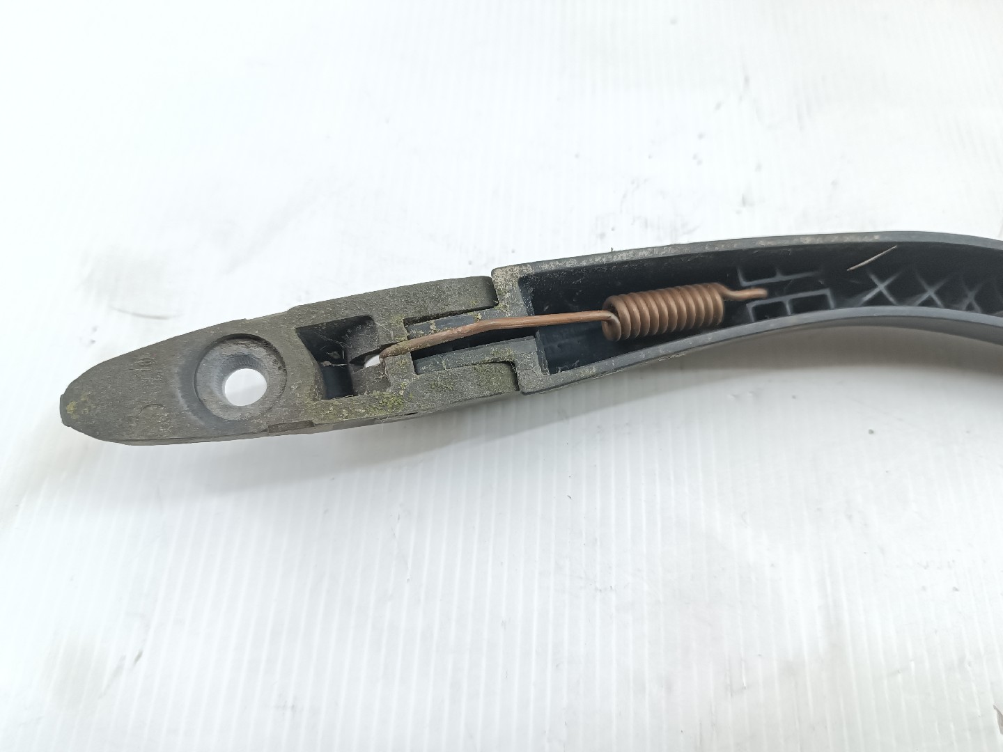 Braço da escova traseira FORD KA (RB_) | 96 - 08 Imagem-1