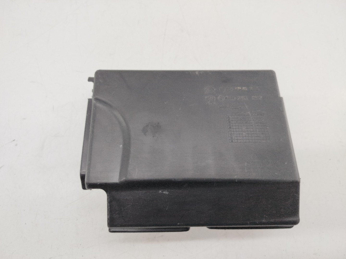 Tampa de caixa de fusiveis CITROEN C6 (TD_) | 05 - 12