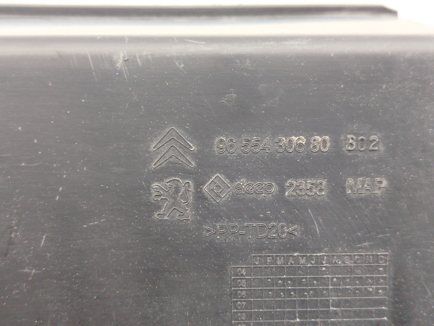 Tampa de caixa de fusiveis CITROEN C6 (TD_) | 05 - 12 Imagem-3